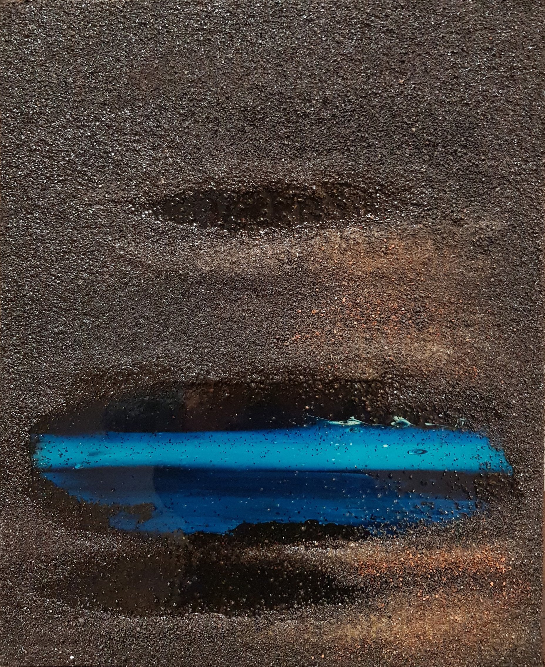 Black&Blue 2, 2020, 33x41, acrylic, volcanic sand on canvas Web.jpg