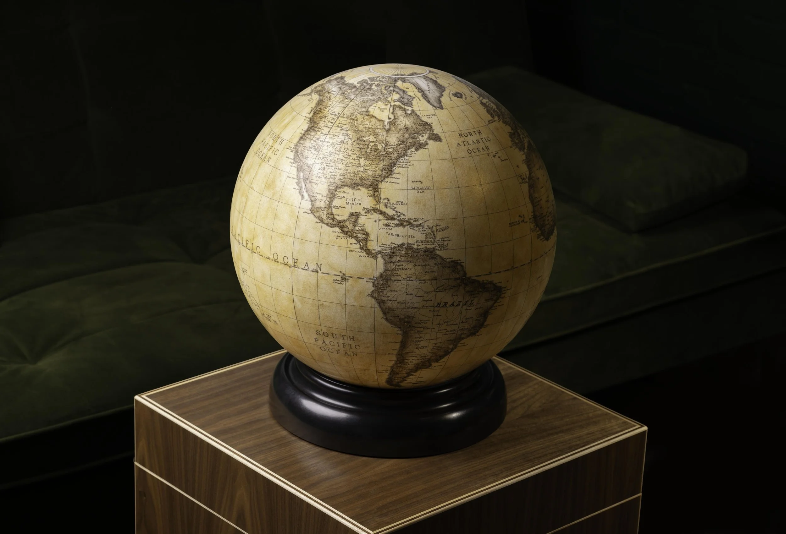 Editorial Fashion Photography from London based filmmaker / photographer Aris Mercury featuring a globe from globe maker Leonardo Frigo.