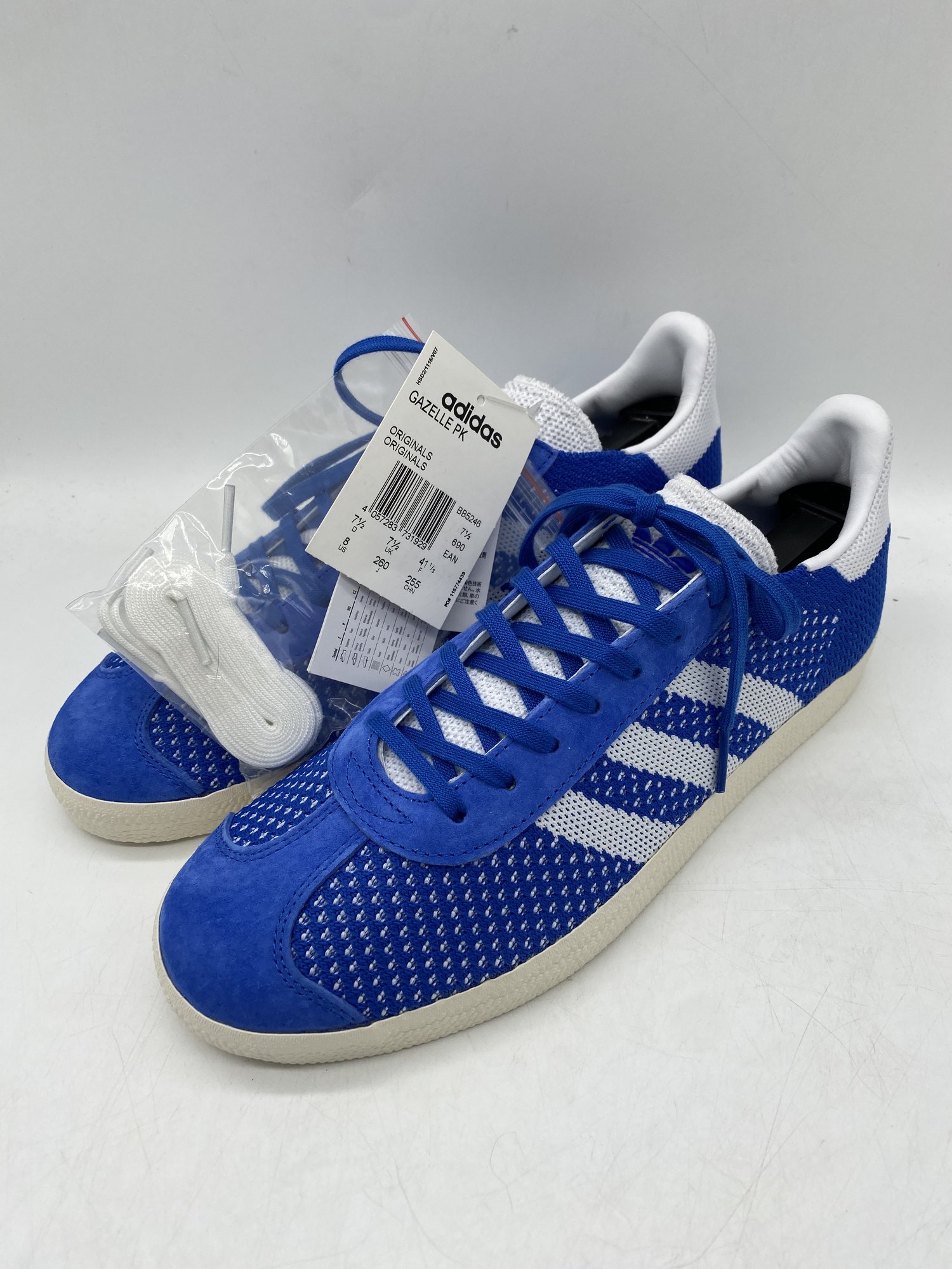 Nathaniel Ward Perth Inspeccionar Adidas Gazelle Blue Knit Kegler Super- Size UK 7.5 — Stay Box Fresh