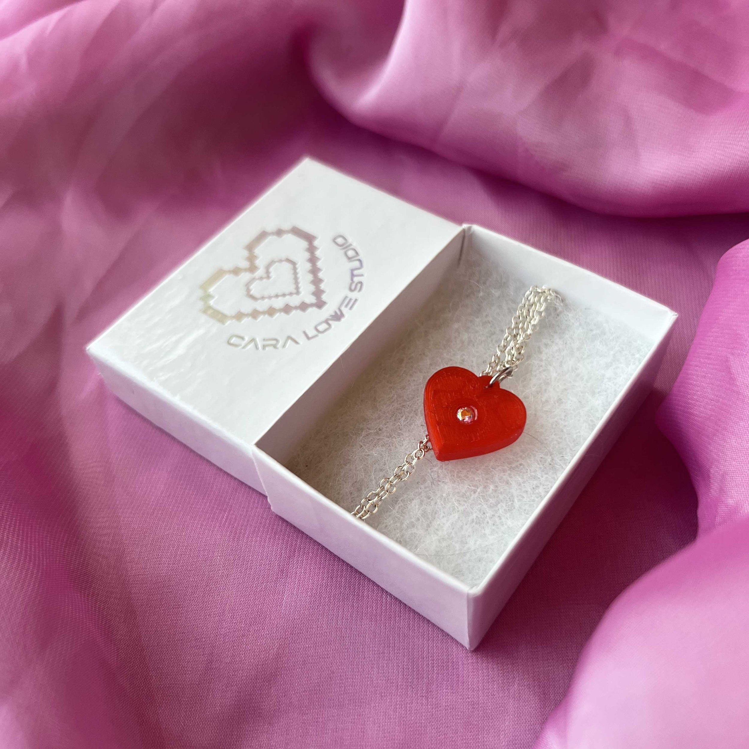 Pendant Red.jpg