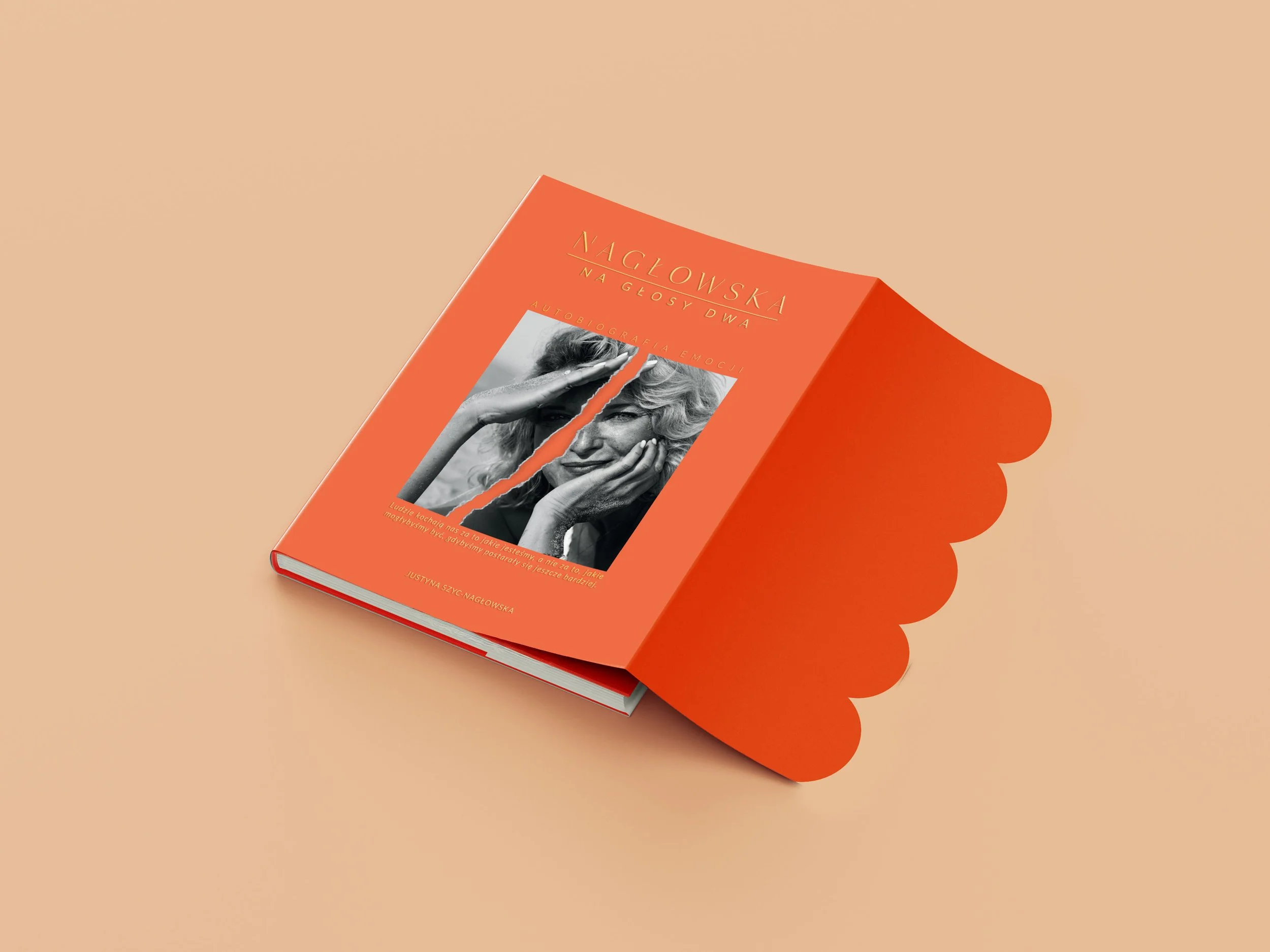 NAGLOWSKA-book.jpg