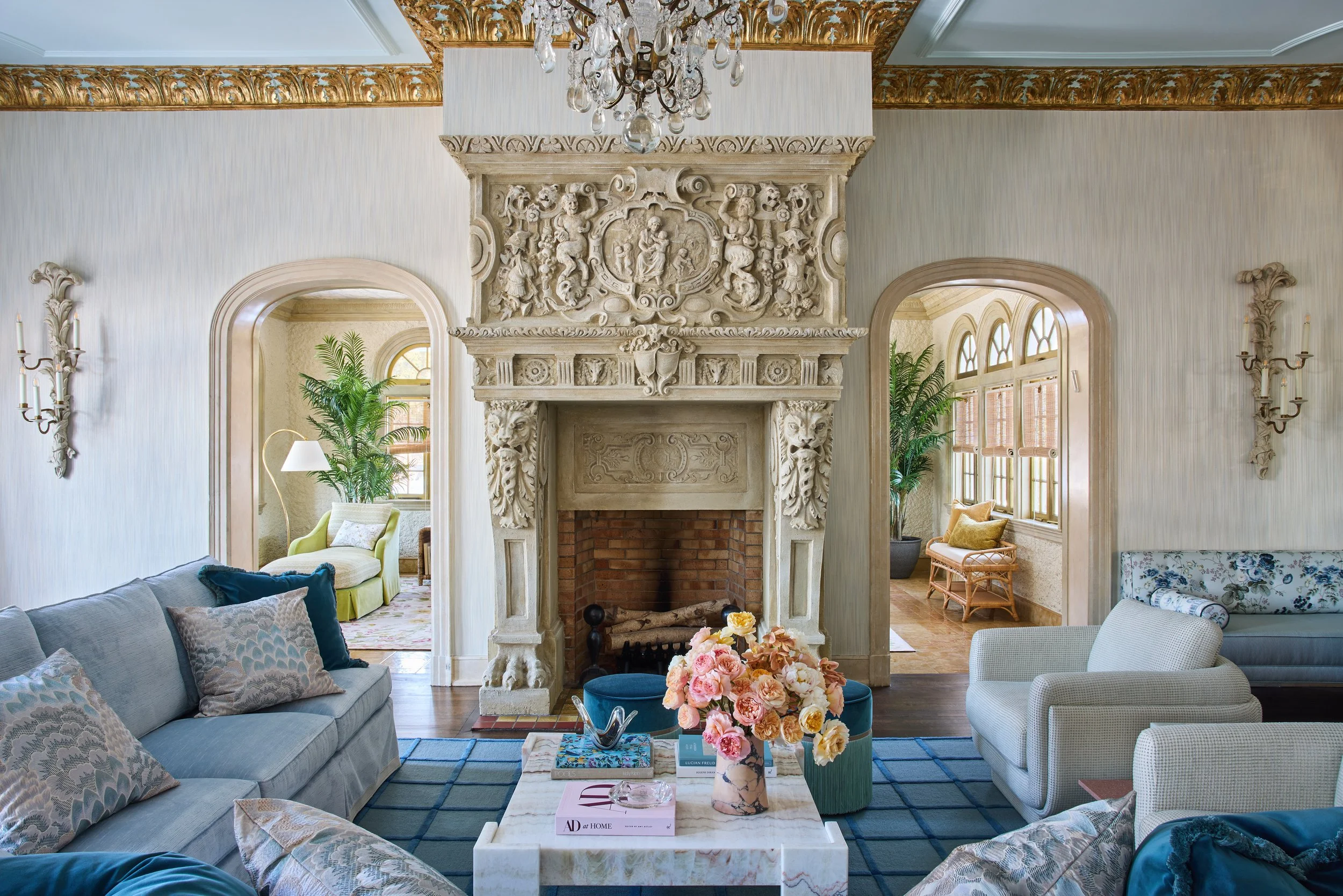Gloria Crest Estate