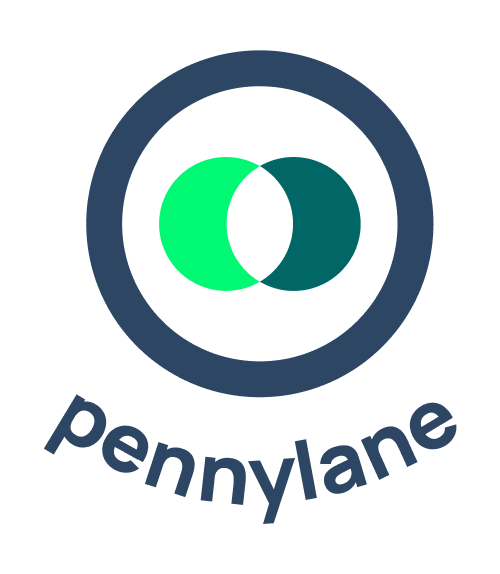 Logo de PennyLane avec deux cercles entrecroisés verts et un cercle extérieur bleu marine, le tout avec le mot 'pennylane' en dessous
