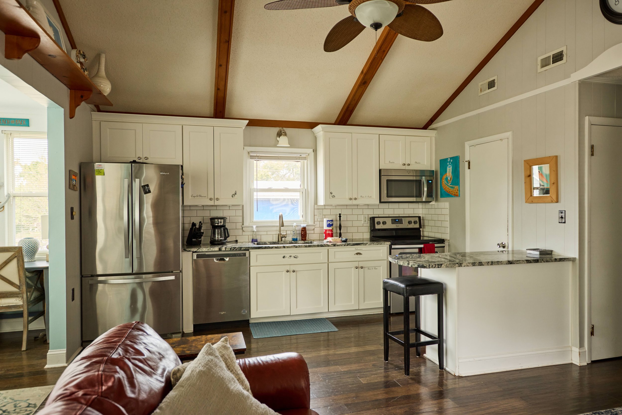 2043 Edenton 14.jpeg