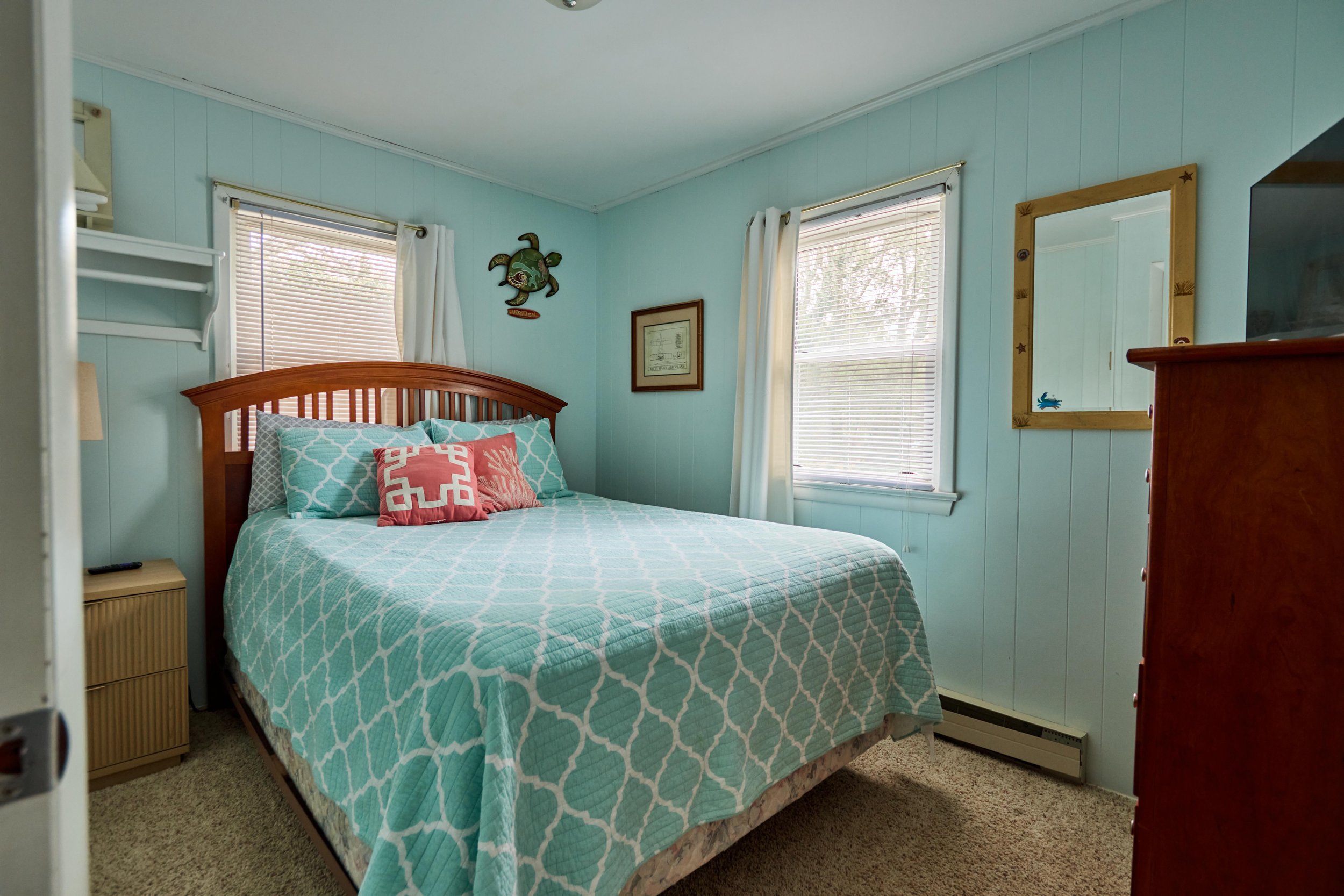 2043 Edenton 18.jpeg