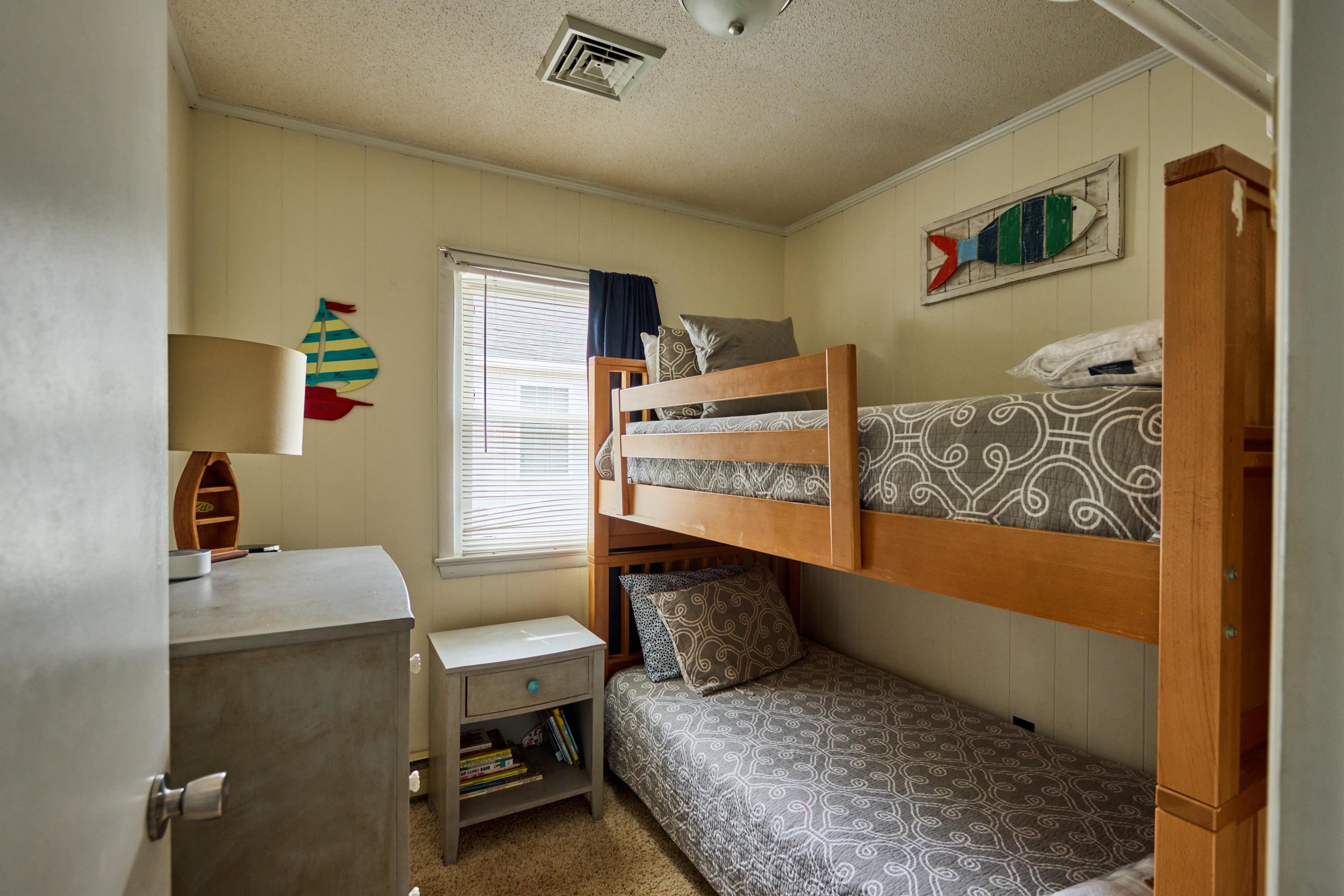 2043 Edenton 17.jpeg