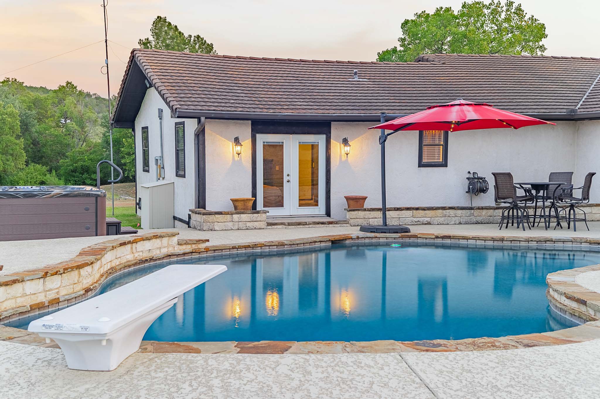 125 Dog Run MLS-59.JPG