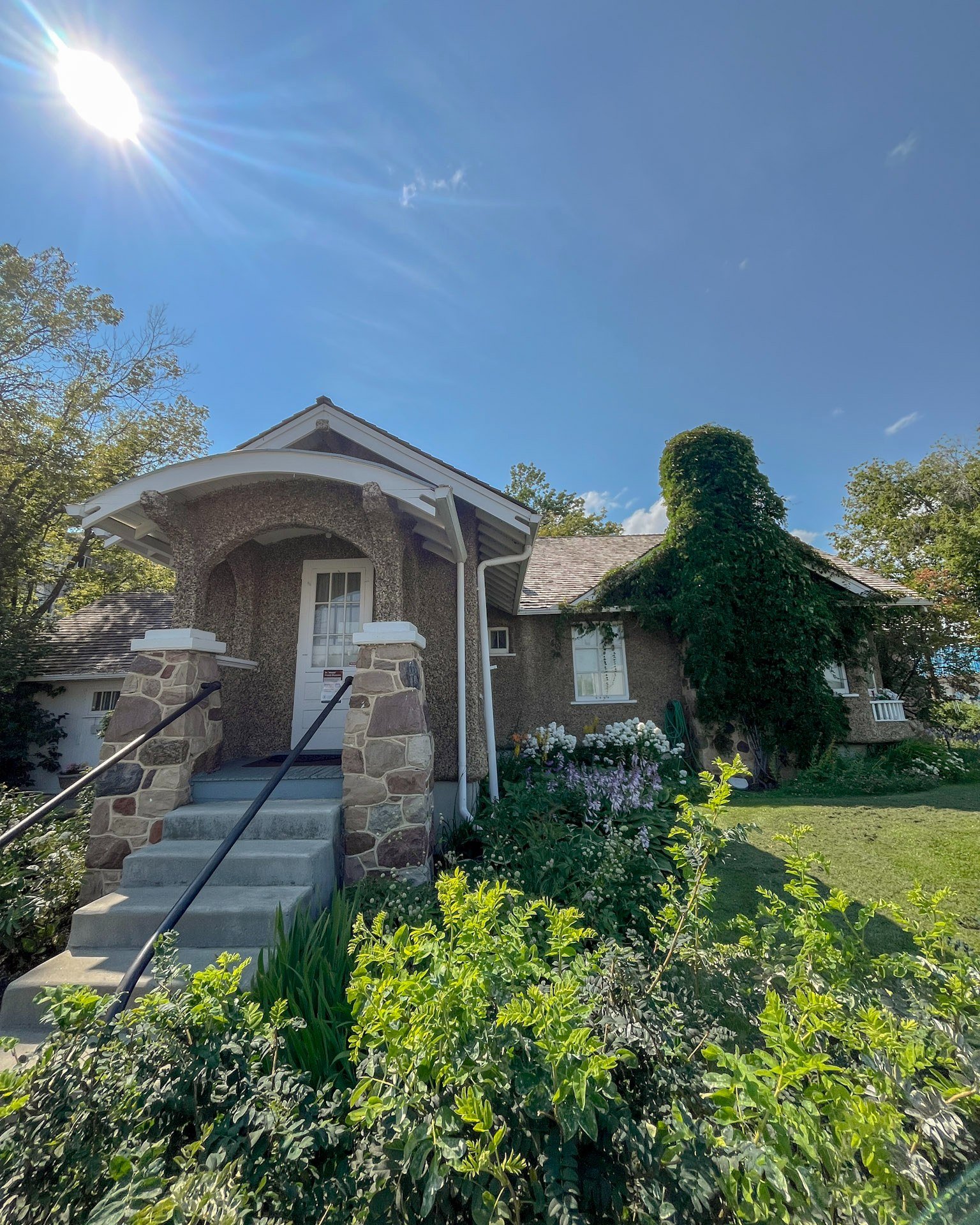 Have you ever toured the Dr. Woods House Museum?
They're open for tours with limited hours this August
Tues - Wed- Thurs 4 - 8 p.m.

Check it out -> 4801 49 Ave, Leduc, AB
www.leduc.ca/dr-woods-house-museum