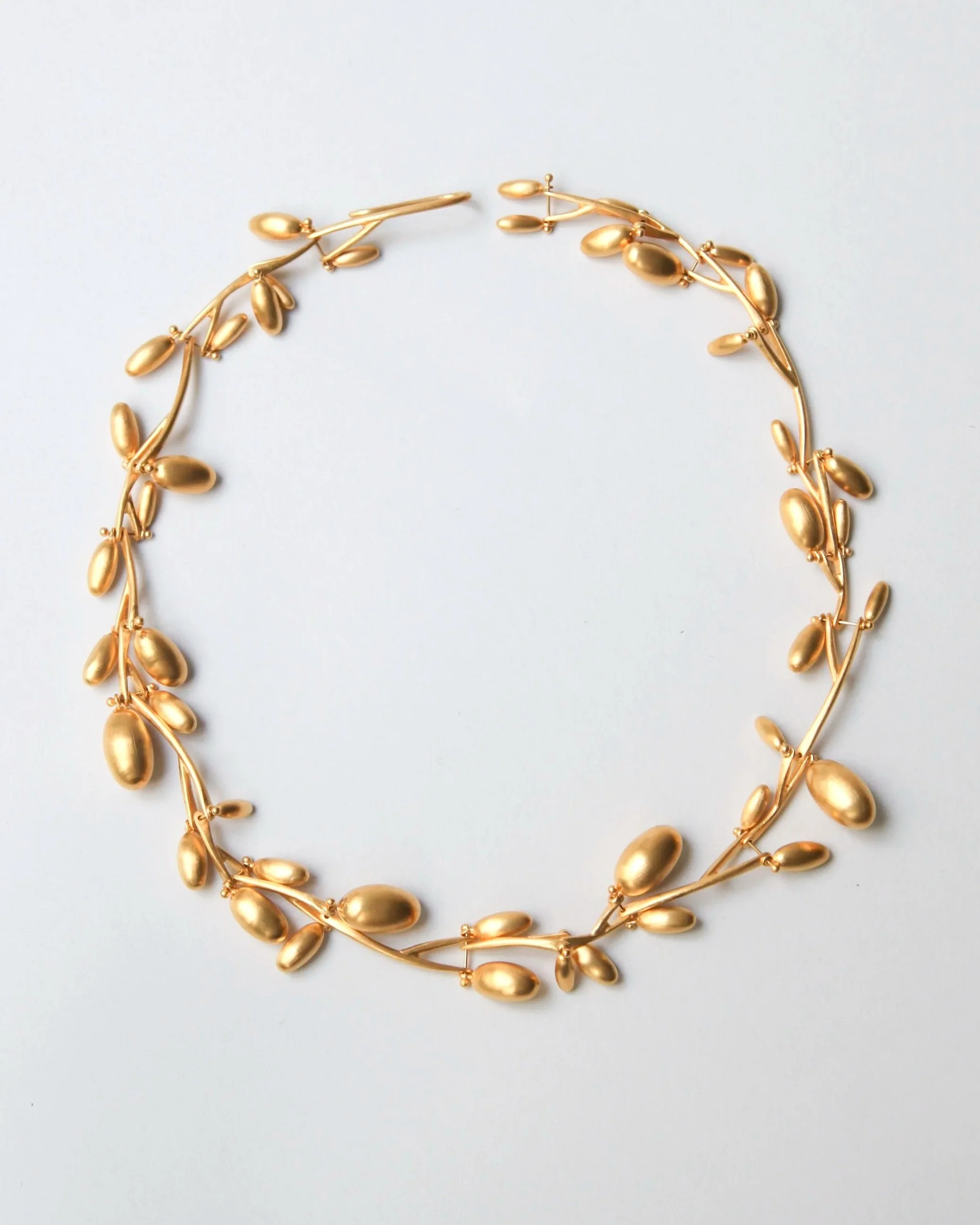 Olive+Branch+Necklace+Yellow+Gold+Plate.jpg