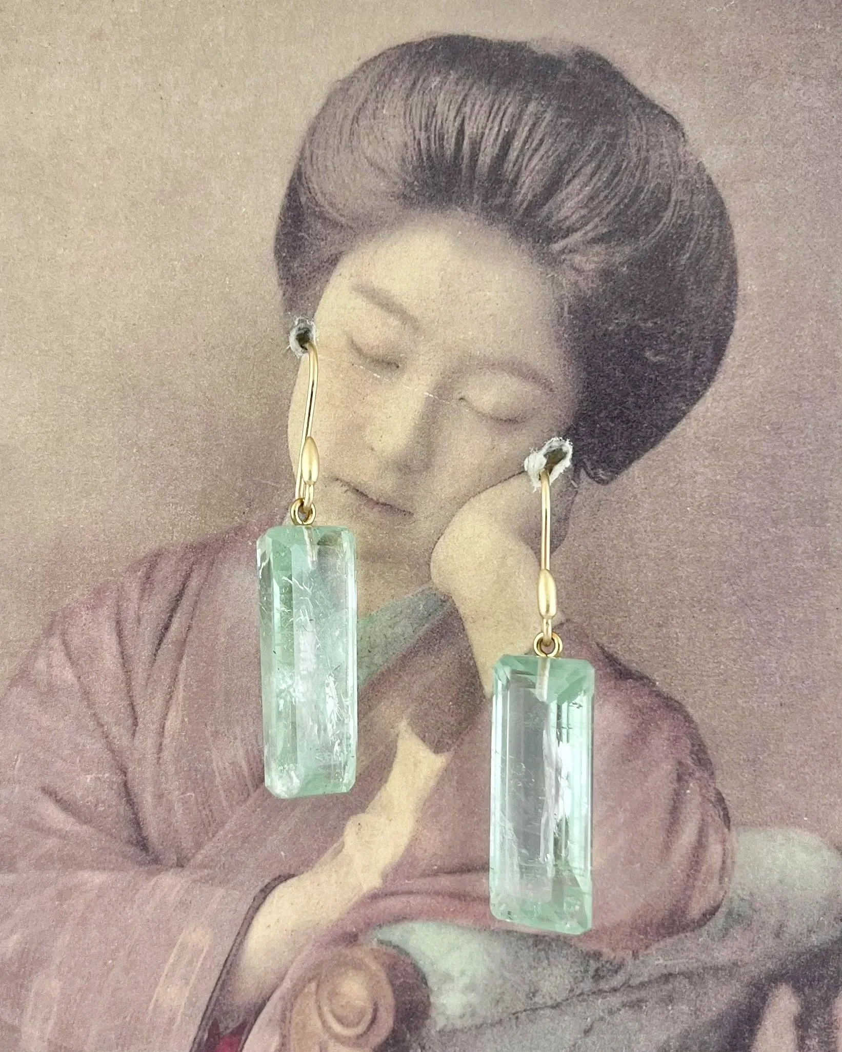 Aqua+Gems+Sm.jpg