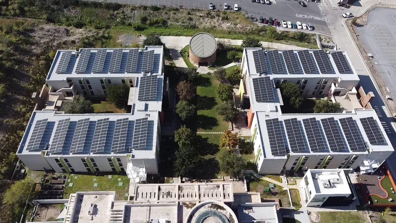 Universidad de MTY, Residencias 300KWP