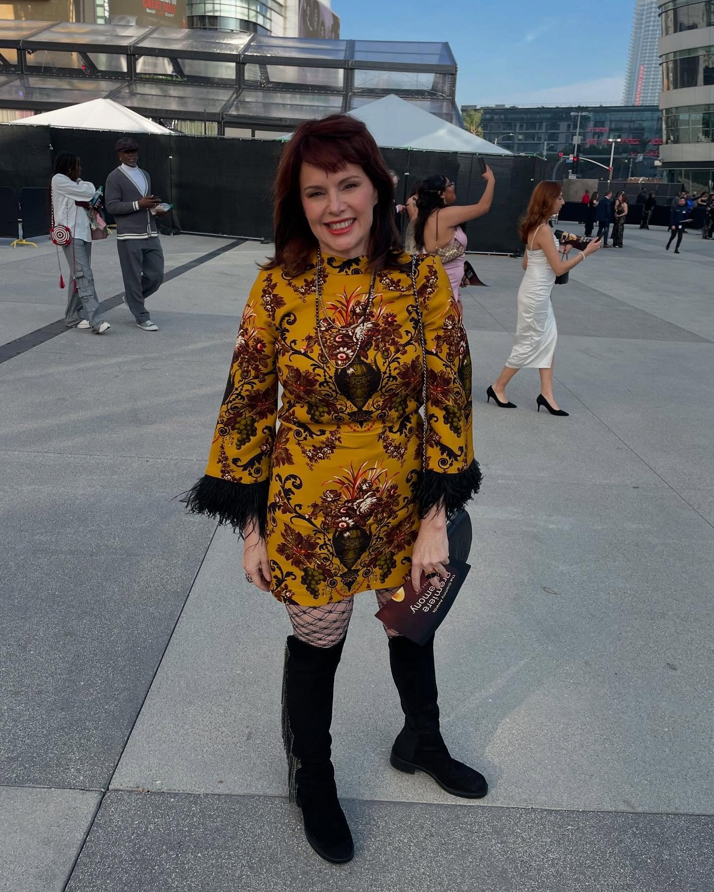 🕴🏻🎶 The Grammy Wrap Up!
I had a magical trip to LA for my first time ever at the Grammy&rsquo;s. Heading out of Austin, I had an interesting seat mate: Pretty fitting to head out to the Grammy&rsquo;s sitting next to a guitar! Big shout out to my 