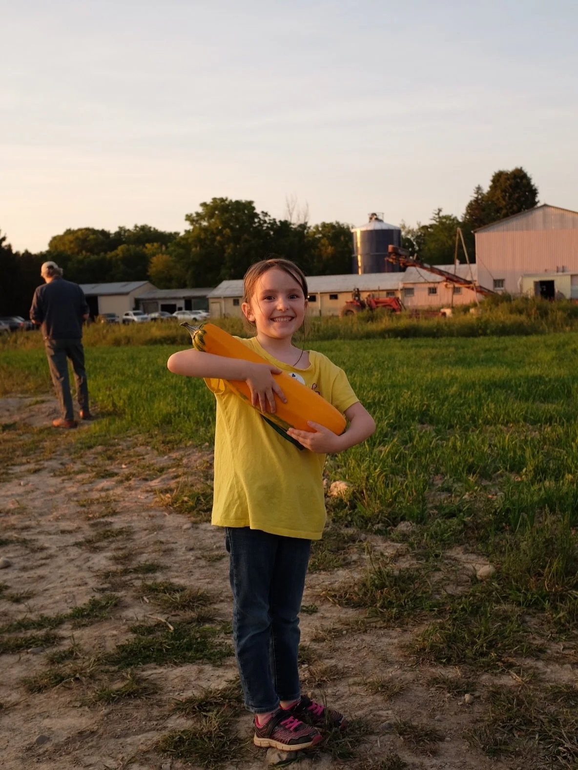 An ode to the end of a beautiful season. Happy autumn equinox, everyone 💛

Here are a few moments from New Moon&rsquo;s last Farm Gate Friday of the year ~ a gathering that perfectly reflects what it&rsquo;s all about: connection between people, foo