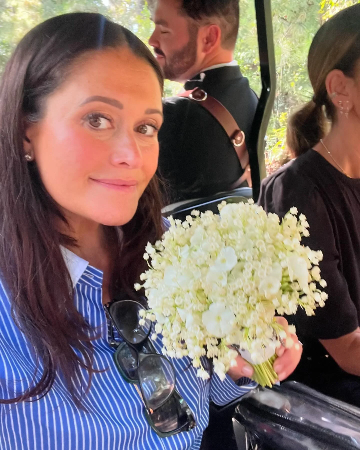 Last week I flew to South Carolina for my first full destination wedding since having Miles! With a career of doing 25-30 weddings a year, this year I chose to do only 3! I stocked my makeup kit to the nines, shared a cheese quesadilla w my baby at t