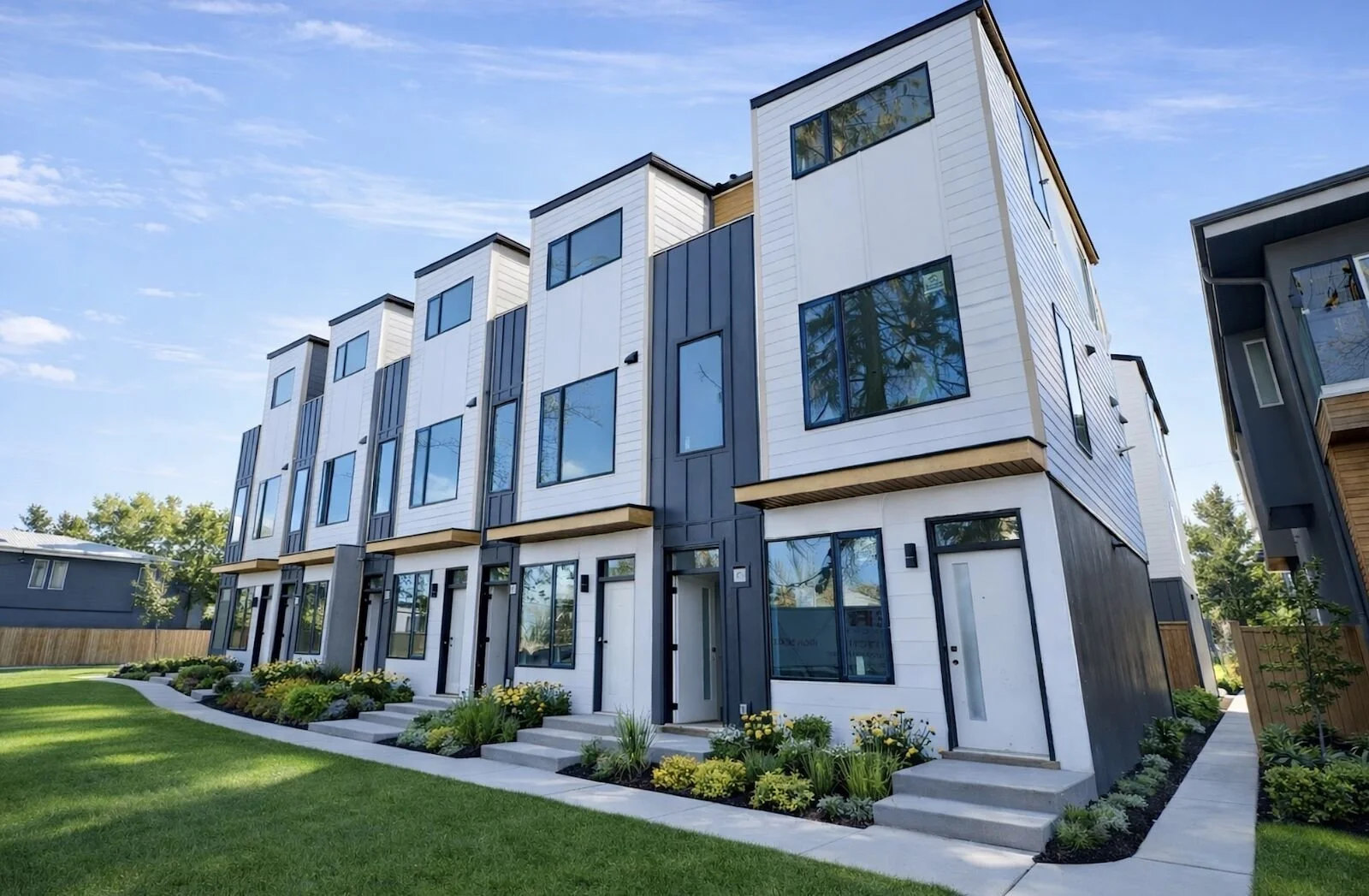 Mount Pleasant Parkside Luxury Townhomes
