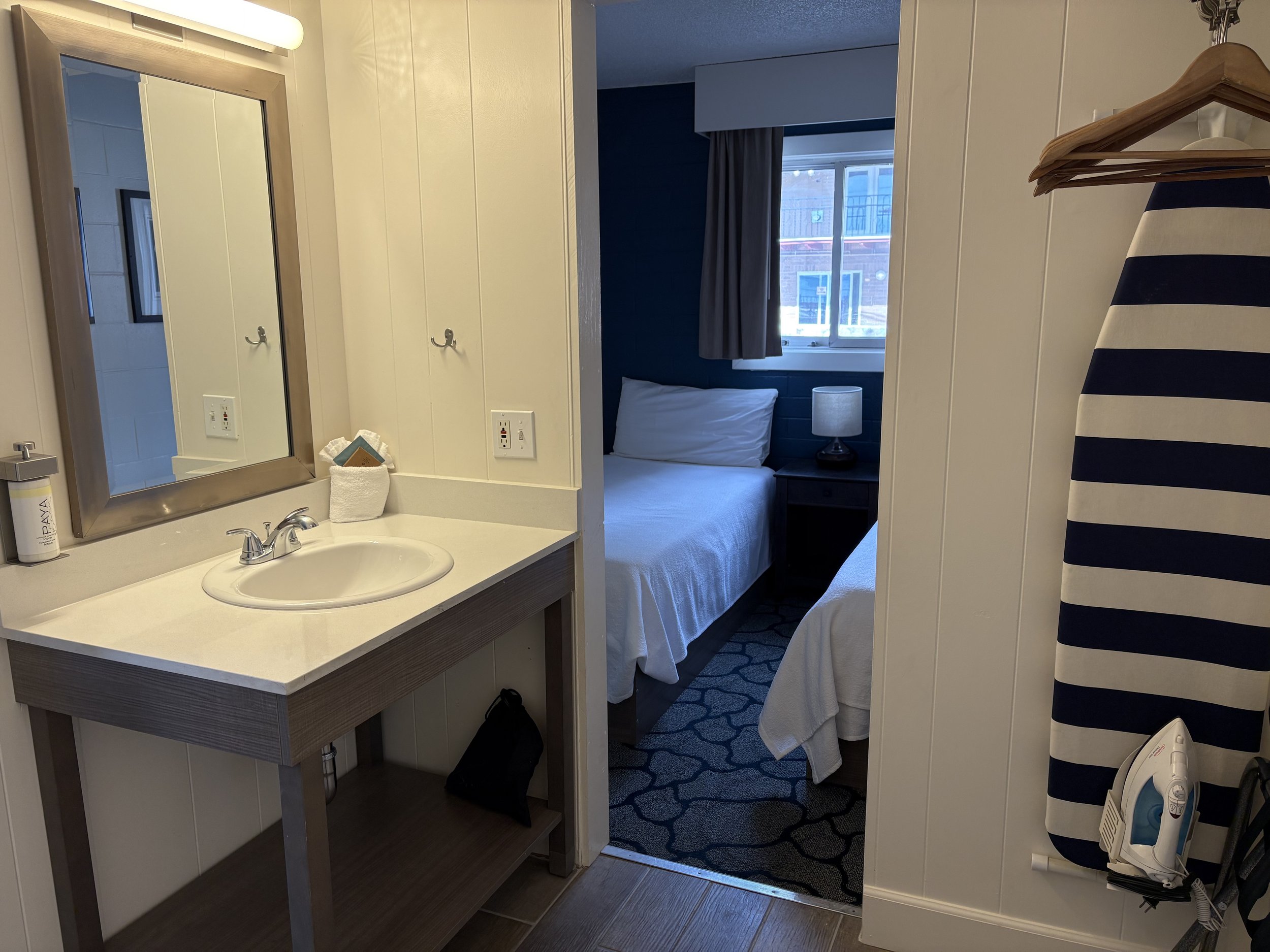 Premium Mini Suite 3.jpg