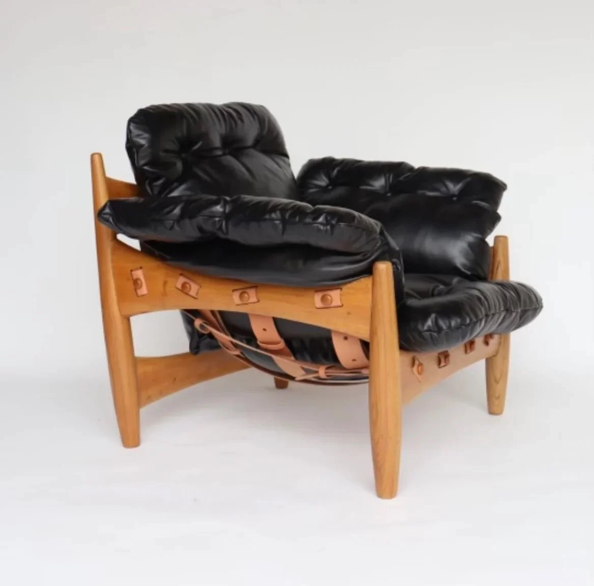 Sergio Rodrigues Sheriff Chair