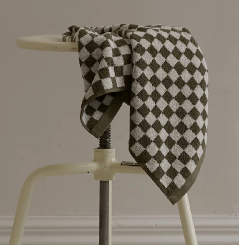 JOSEPHINE HAND TOWEL