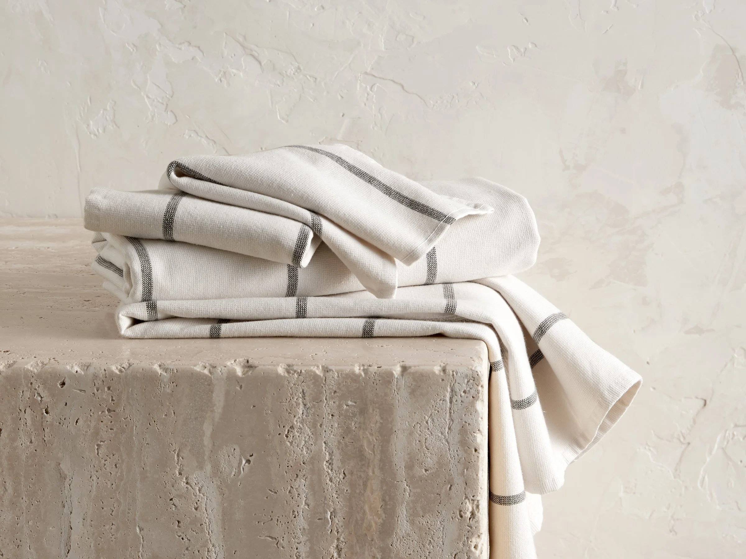 FOUTA STRIPE TOWELS