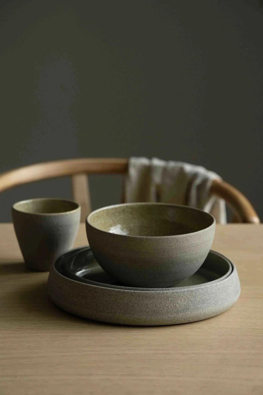 Stoneware Dinner Set