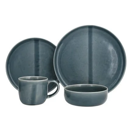 Dinnerware Set