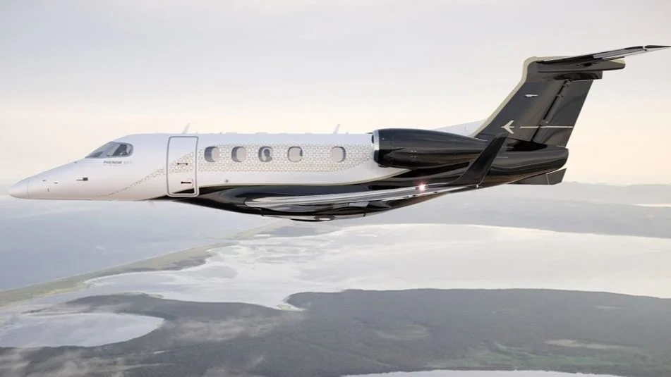 Embraer-Phenom-300E-Bossa-Nova_Exterior_02042020_0423-1024x535.jpg