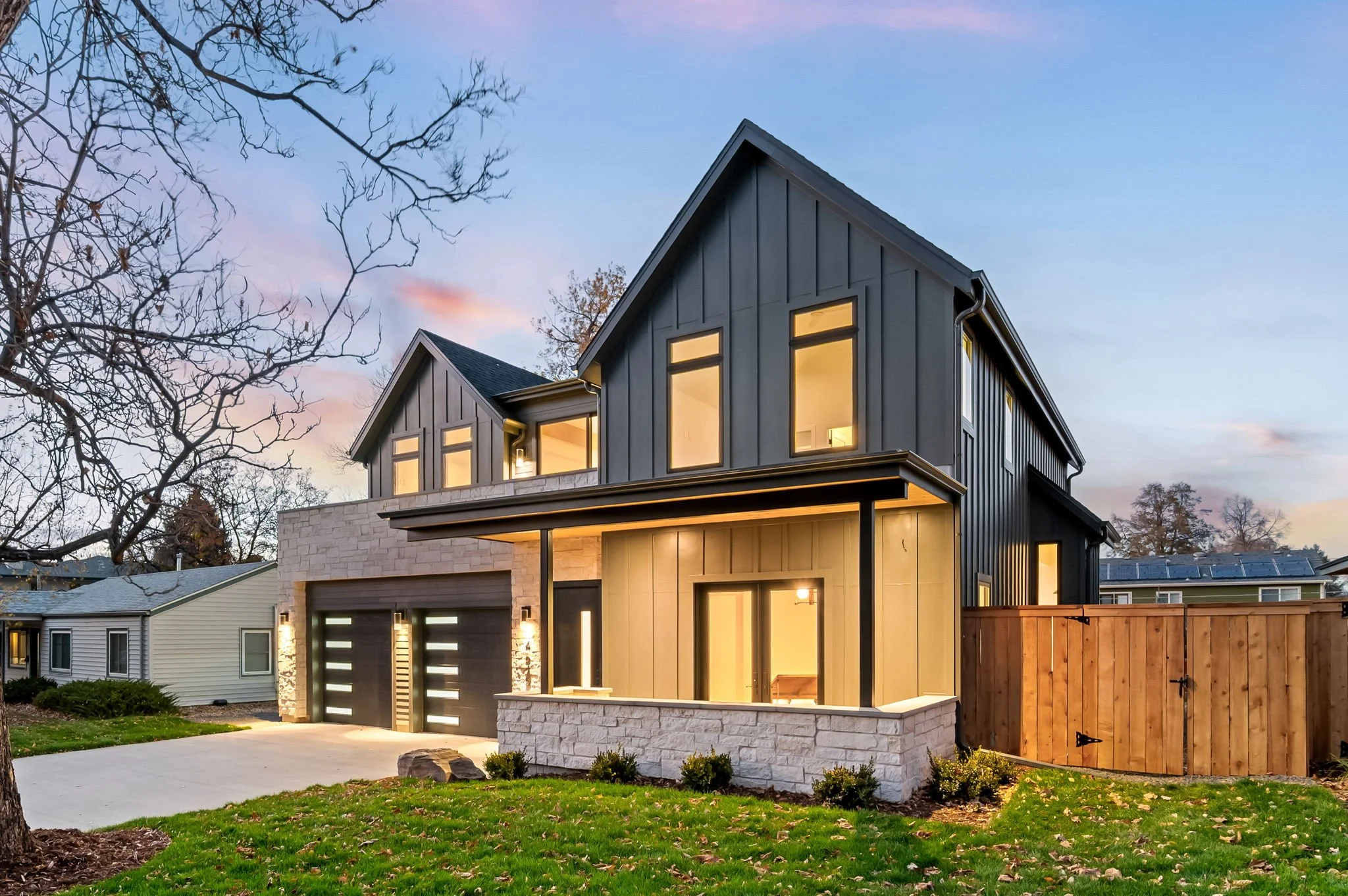 4645 E Highline - University Hills Neighborhood