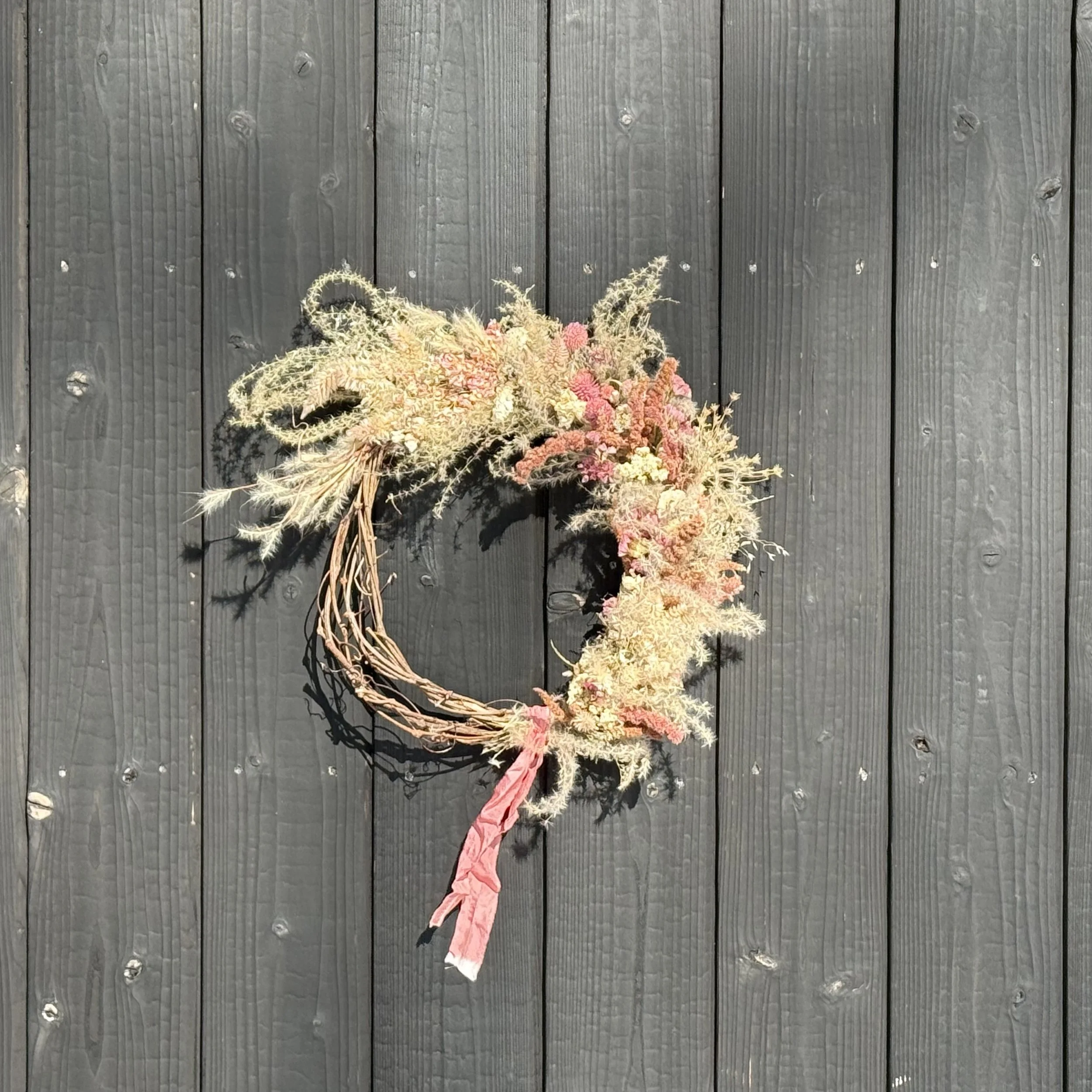 La vie en rose everlasting wreath