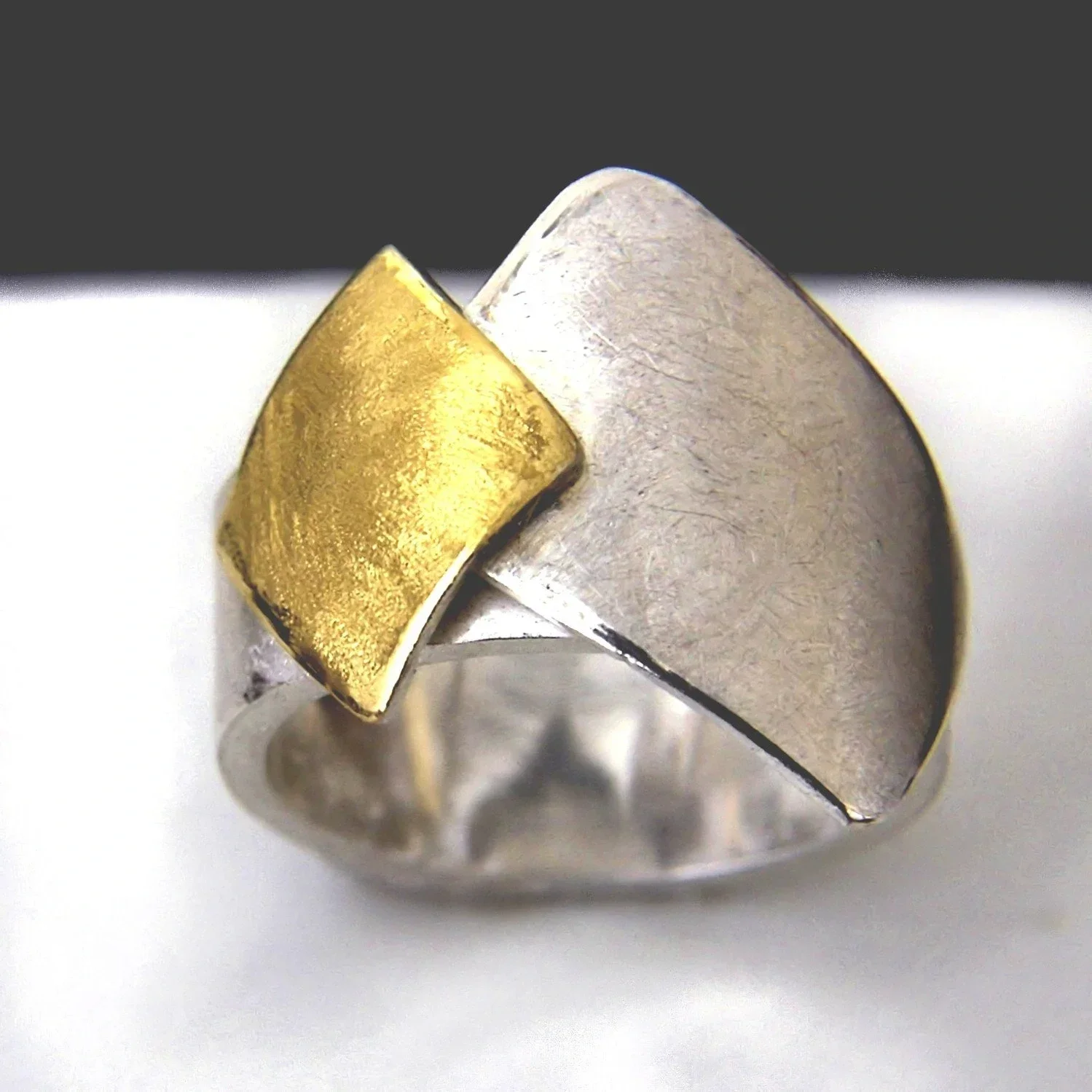 KEUM+BOO+RING.webp