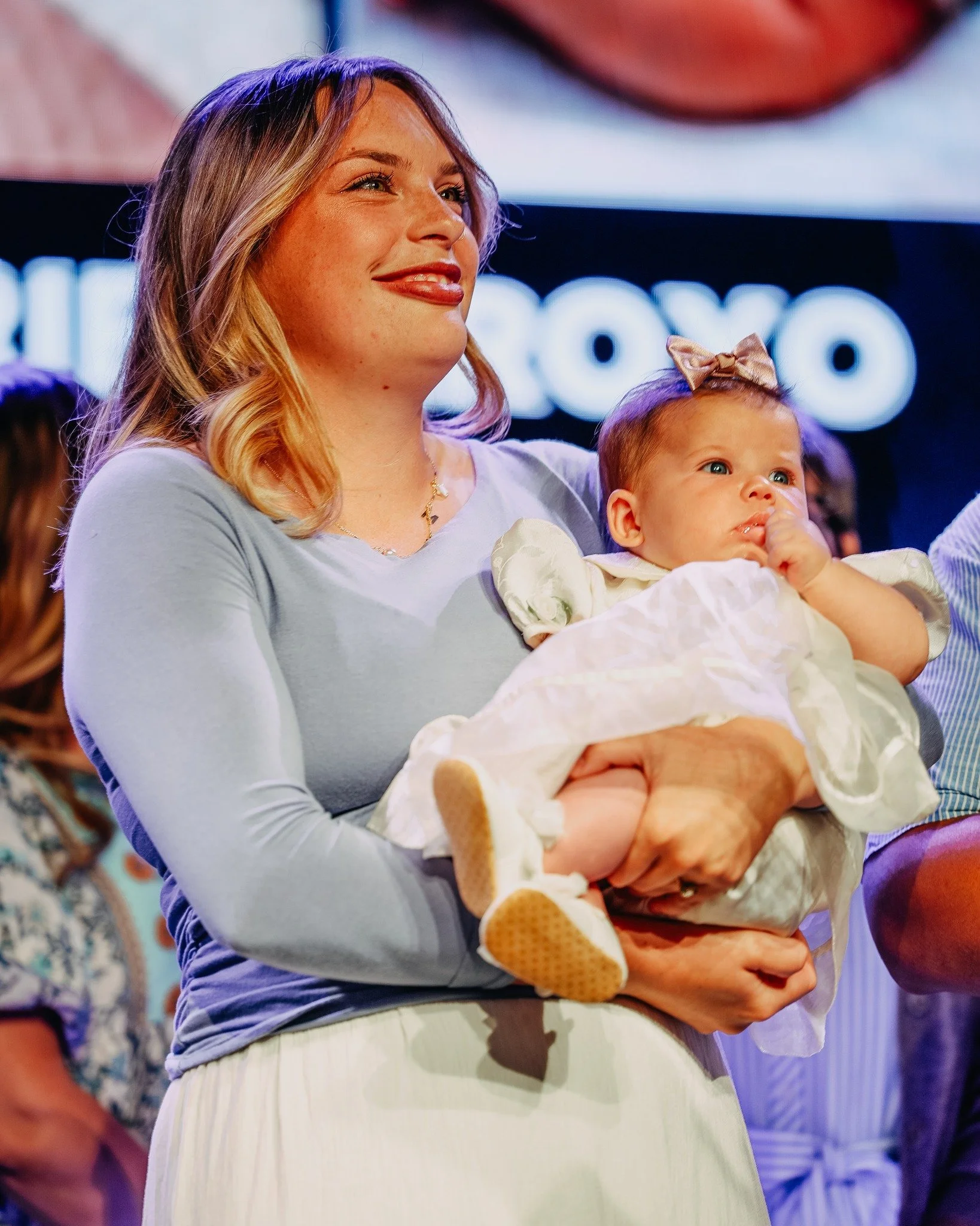 There&rsquo;s something special about seeing families stand together and dedicate their children to the Lord. 💛

Last Sunday for Mother&rsquo;s Day, we celebrated Family Dedications at both campuses &mdash; moments full of prayer, worship, and famil