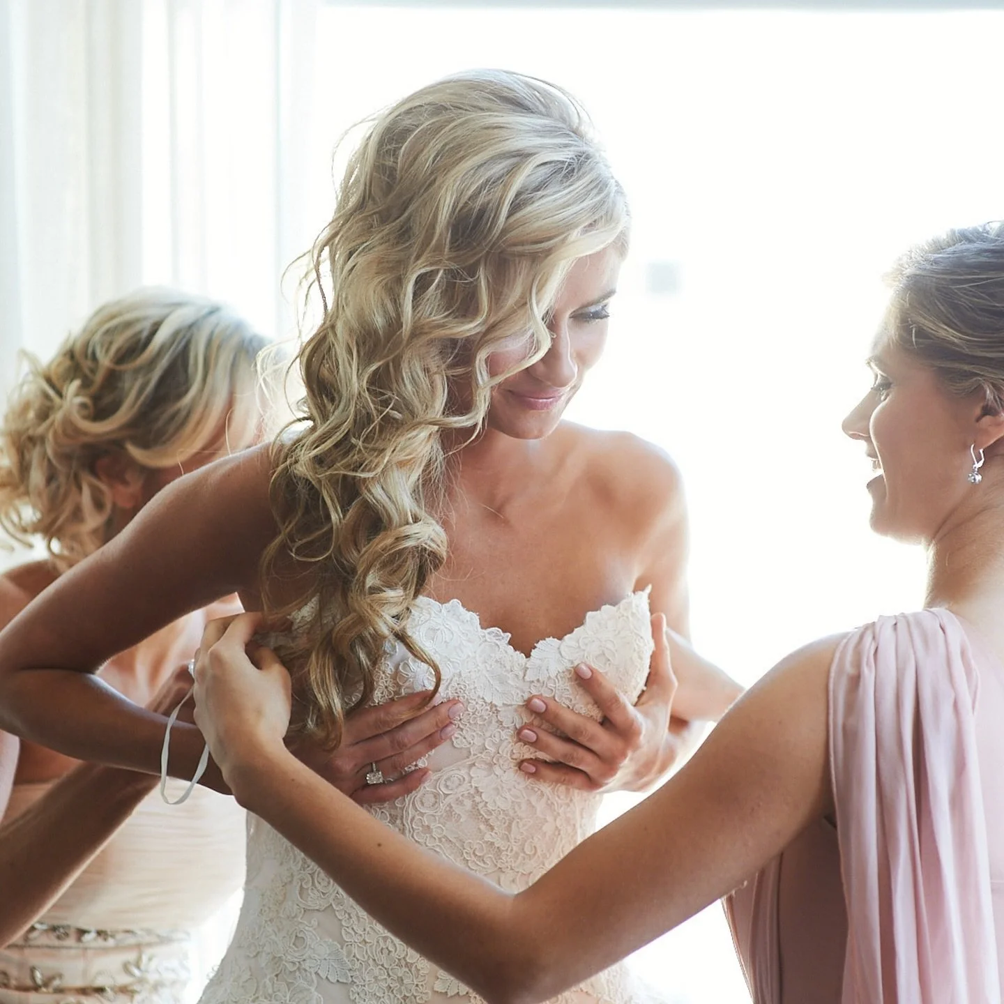 NOELLE + MIKE
NYC // NY
.
.
.
A moment that lingers before the day unfolds. 
  For couples planning stylish, refined, heartfelt celebrations in Charleston and the Lowcountry.
 Now booking 2025&ndash;2026 weddings in Charleston, Savannah, and along th