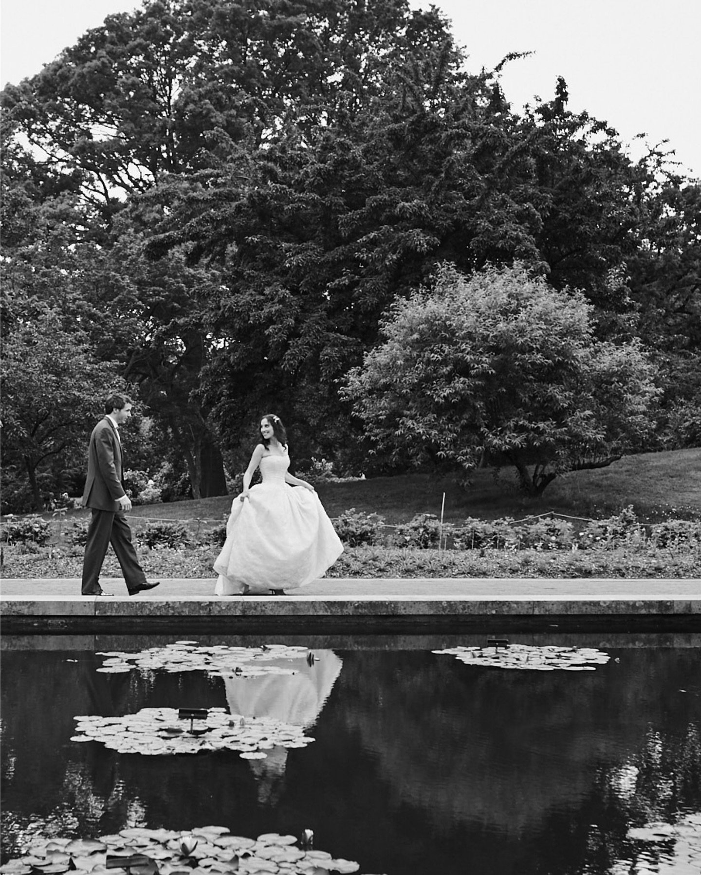 JESSICA + MICHAEL
BROOKLYN // NY
.
.
.
A quiet moment away from the reception at Brooklyn Botanic Garden.
An unplanned frame of these two sneaking away for a few minutes together while the celebration continued inside. Sometimes the most beautiful im