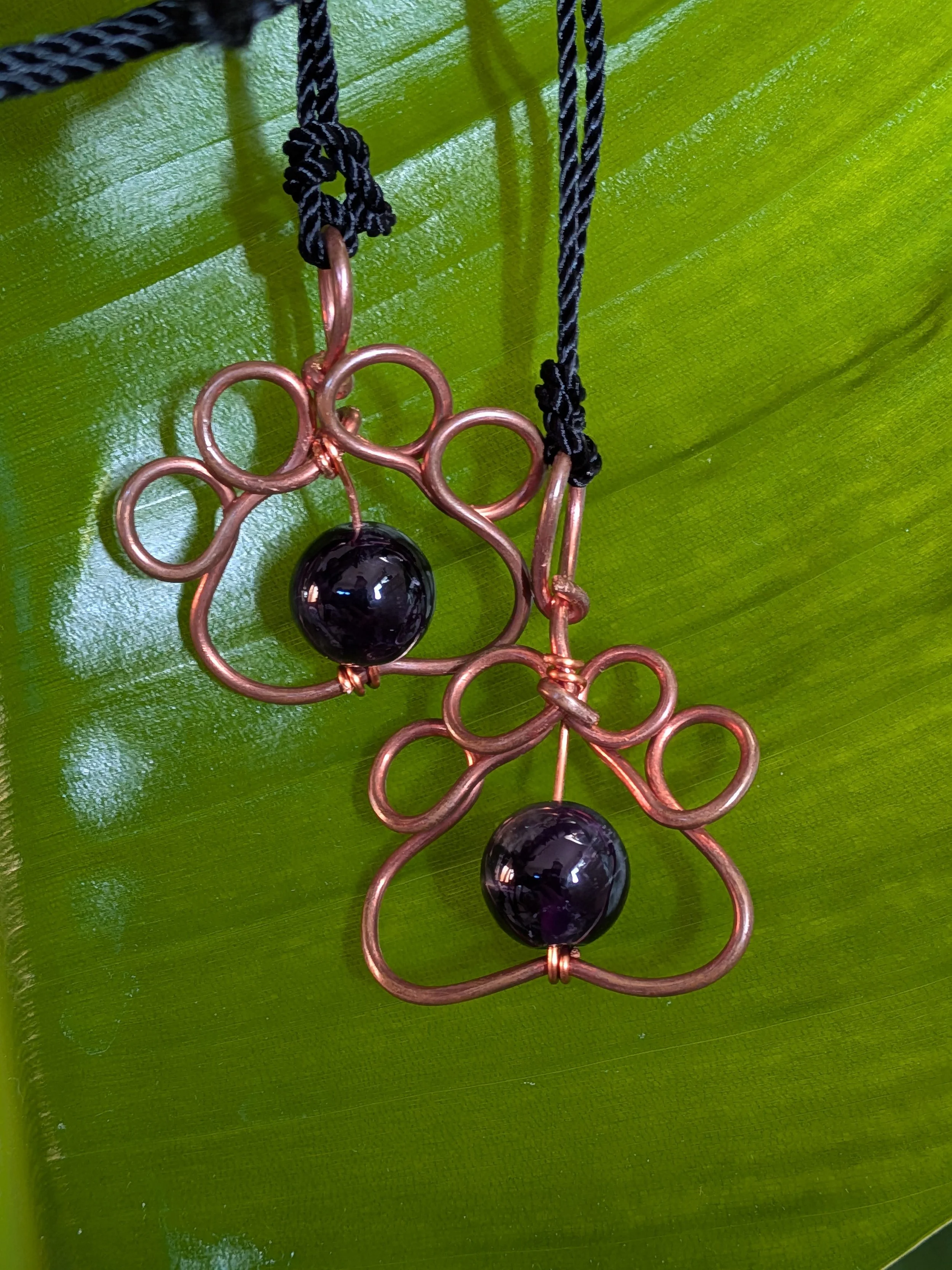 Shop Paw Print wire wraps