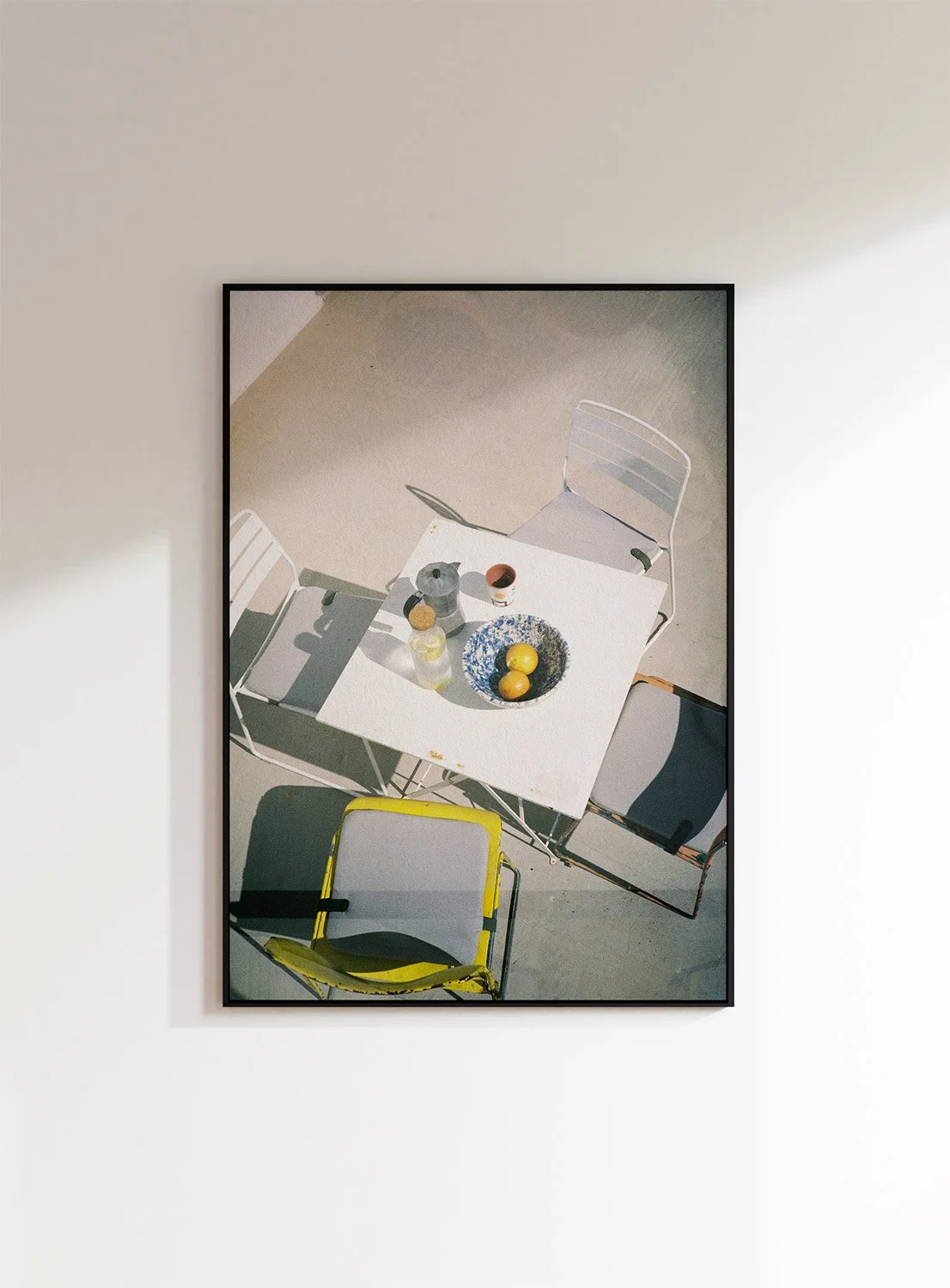 LaureClaireStudio_FilmPhotography_FineArtPrint_Portugal_Orangeade_DuSud_OpenEdition_Frame_FullBleed.jpg