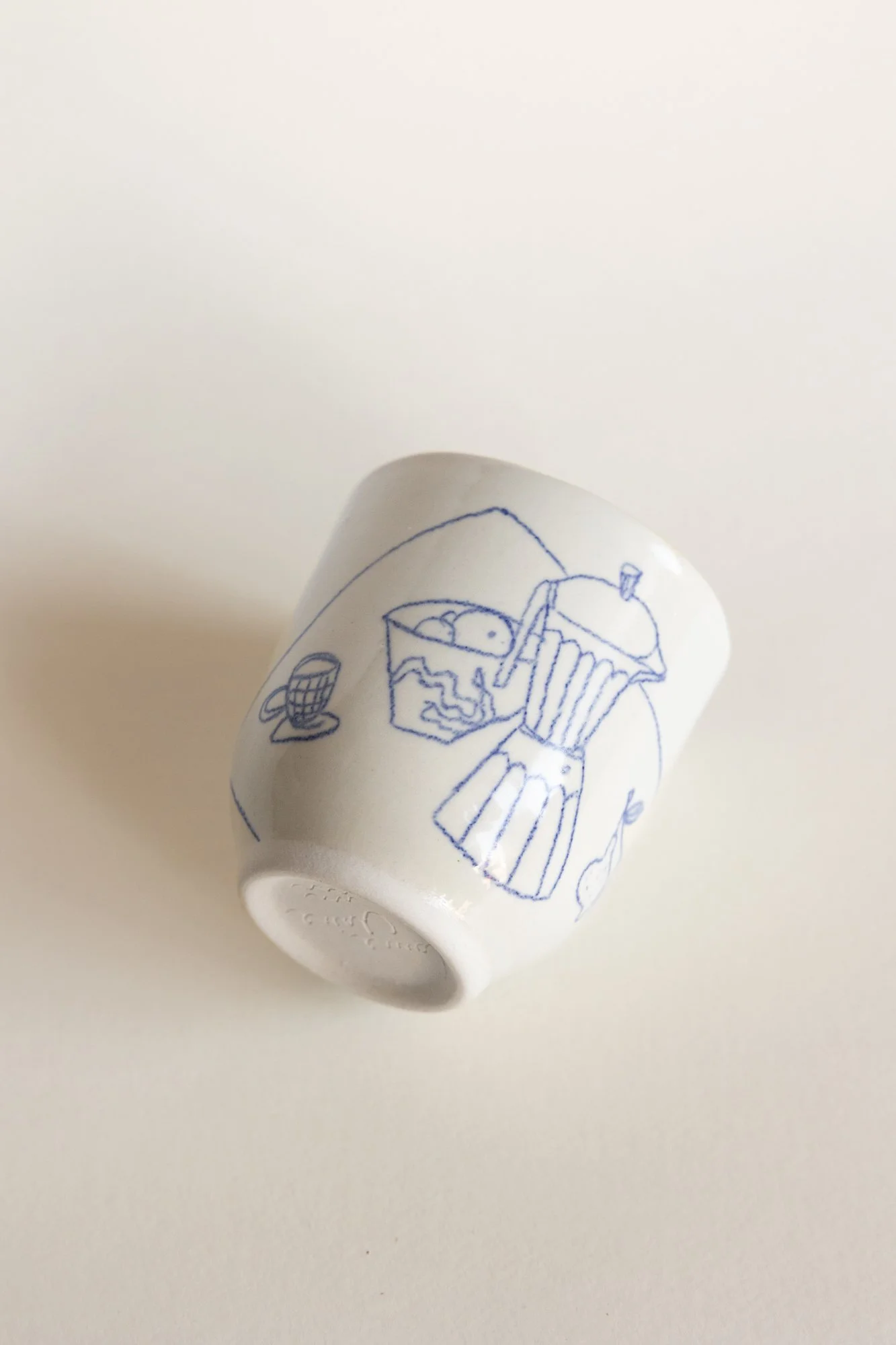 Laure Claire Ceramic_Summer Coffee Tasse_Squarespace_Shop-5.jpg