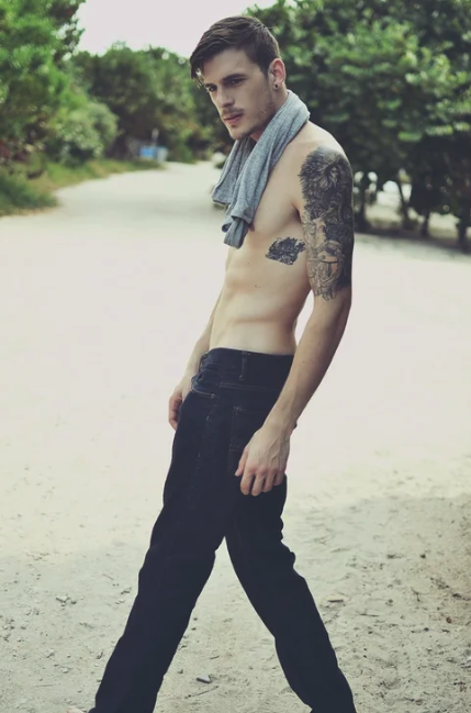 Screen Shot 2025-11-13 at 1.59.13 AM.png