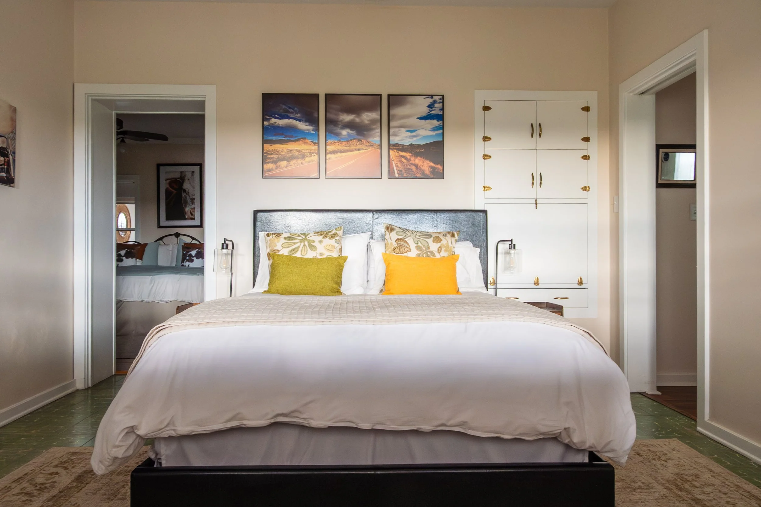The Travelers' Bedroom