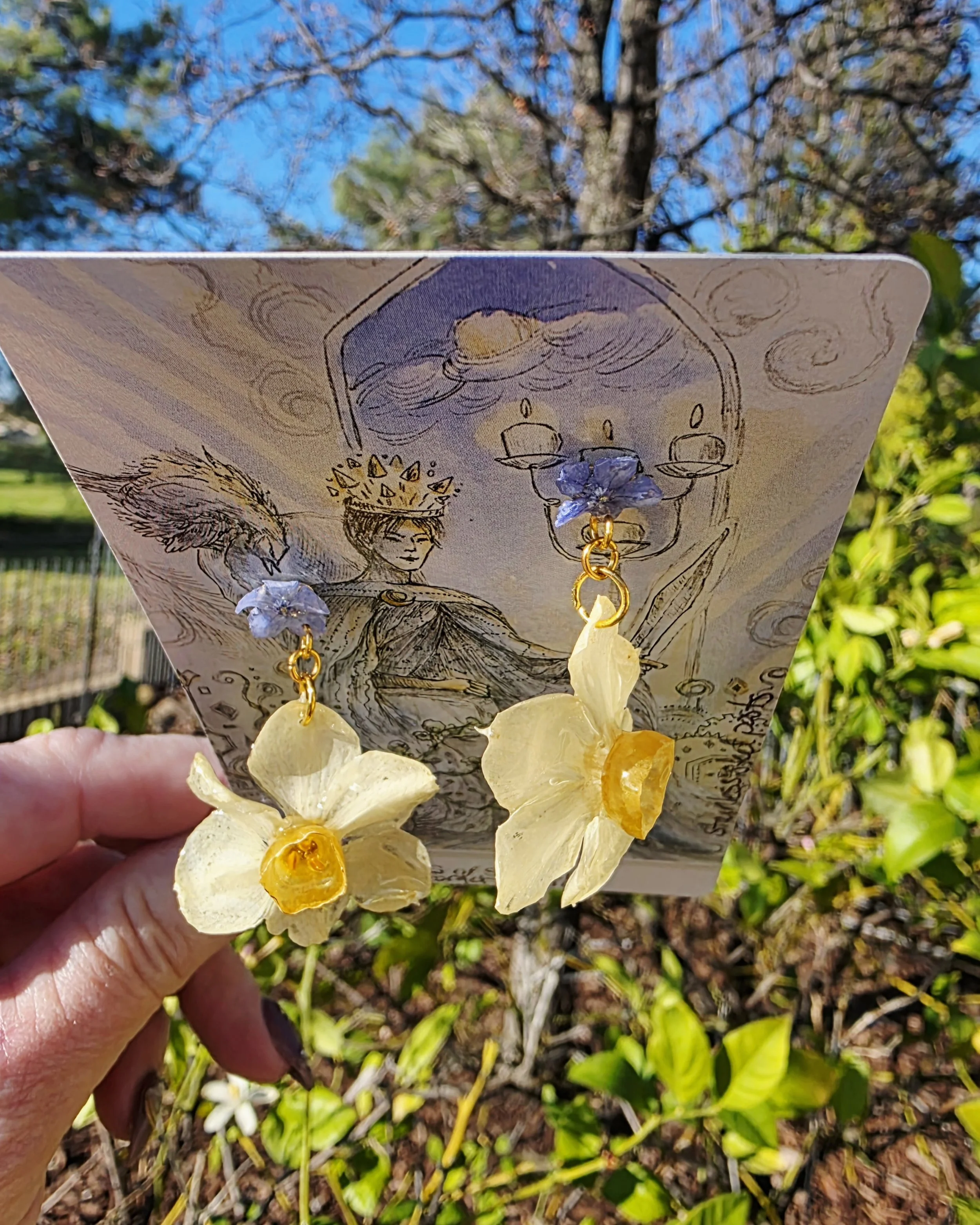 Forget-Me-Not Daffodil Tiered Dangles