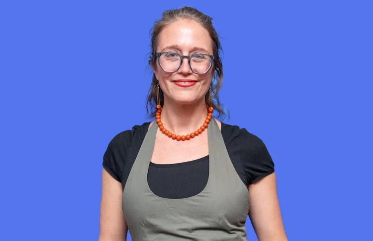  
 Sarah Ema Friedland 
 

 
 
  Sarah Ema Friedland  is a media artist and educator whose work is rooted in non-fiction, often drawing on the vocabularies of speculative fiction and fantasy to re-imagine reality. Her films and installations have scr