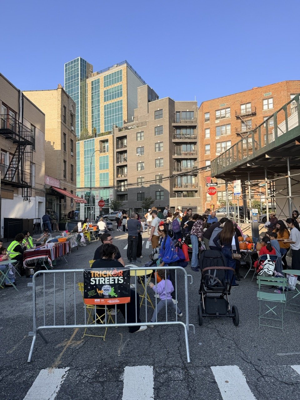 32nd St. Plaza