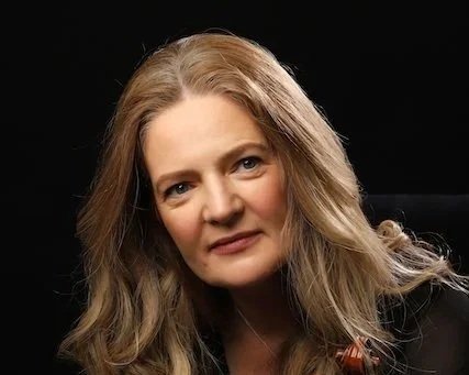Rachel-Podger-credit-Broadway-Studios.jpg