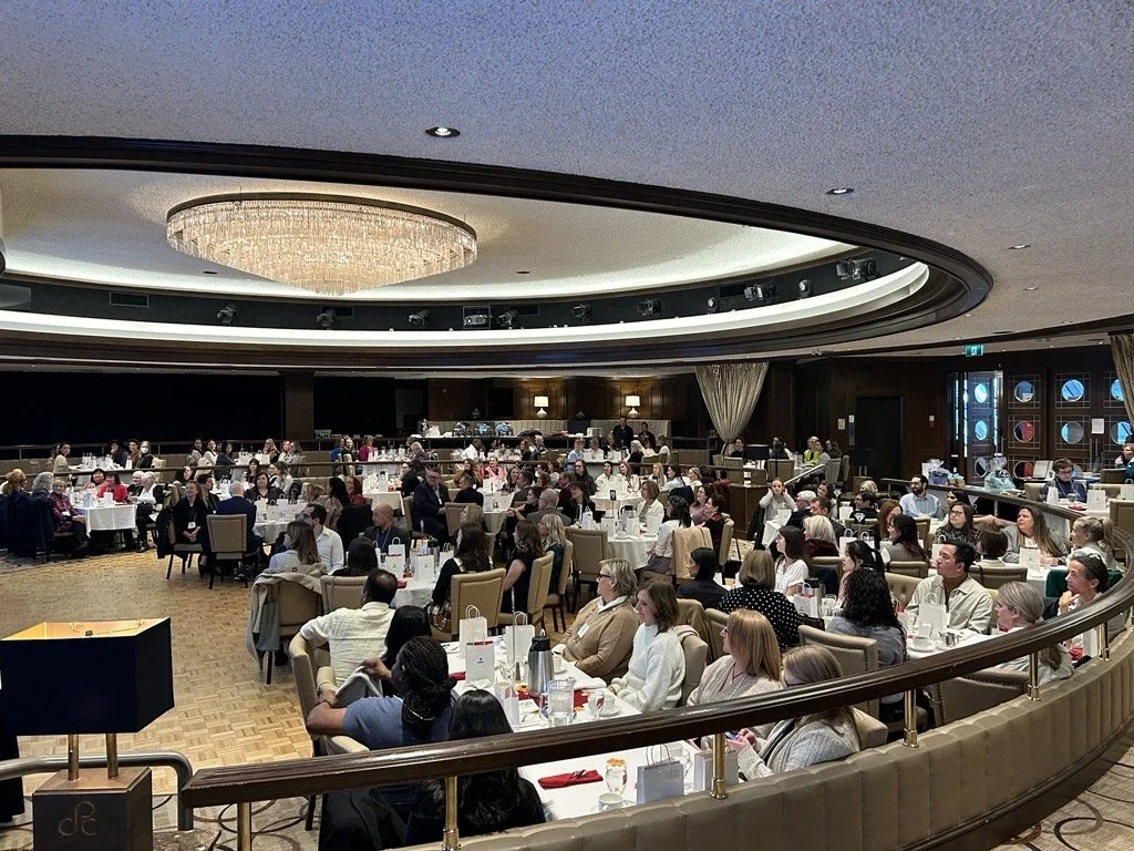 fullroom.jpg