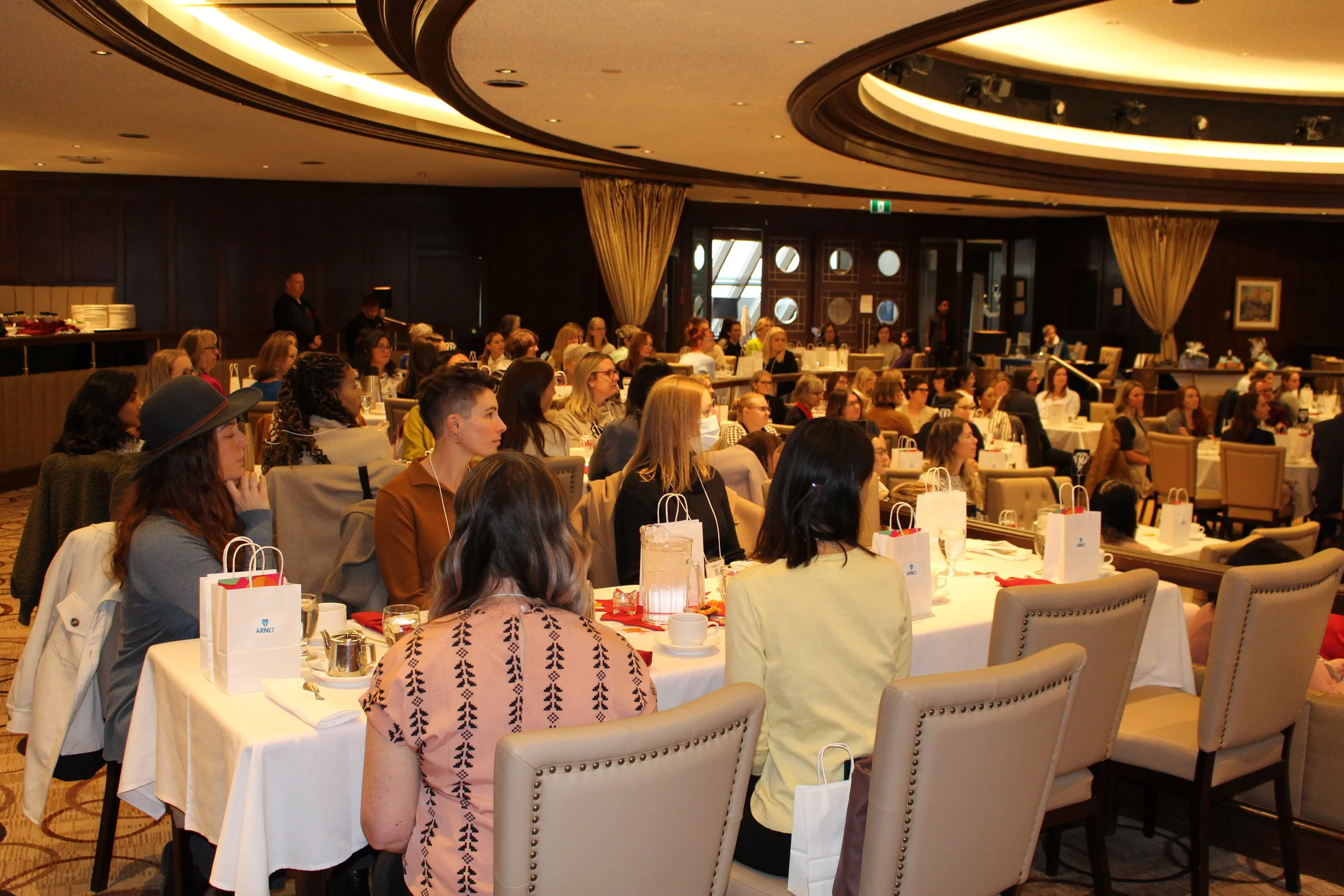 fullroom7.JPG