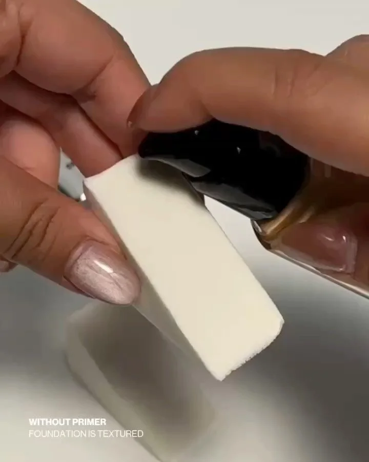 Why primer? The proof is in the results! Makeup applies smoother, looks more blurred, lasts longer, and looks better with @smashboxcosmetics OG Primer - every time. Without it? Let&rsquo;s just say&hellip; the difference is clear. 👉 Swipe to see for