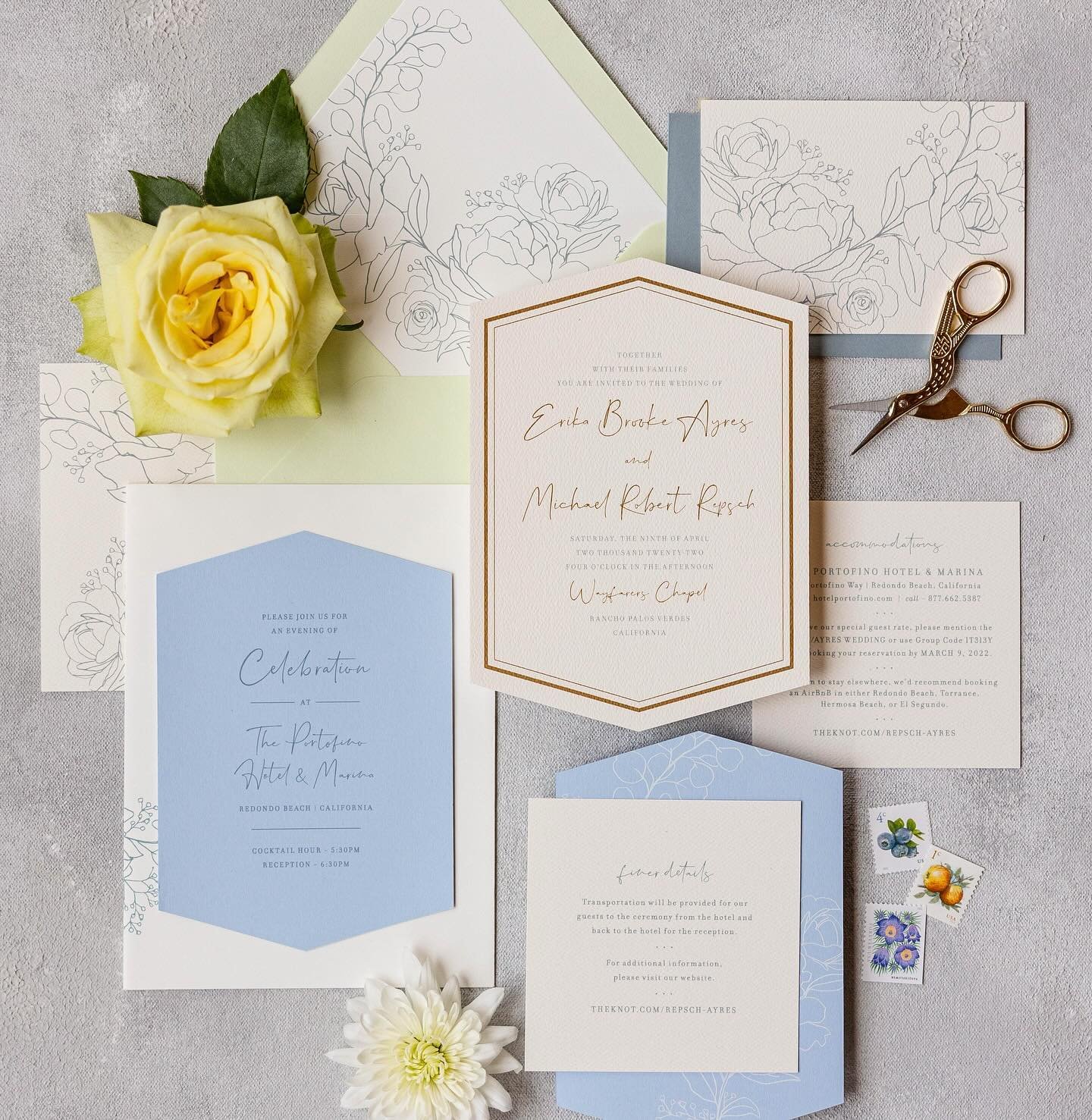 Happy 2 Years
.
@alysiakristanphoto
.
.
.
#weddinginvitations #customweddinginvitations #weddinginvitation #weddingstationery #goldfoil #diecutweddinginvite #foilweddinginvitation #wayfarerschapel #ranchopalosverdes #cawedding #crisp #crispdesigns #c