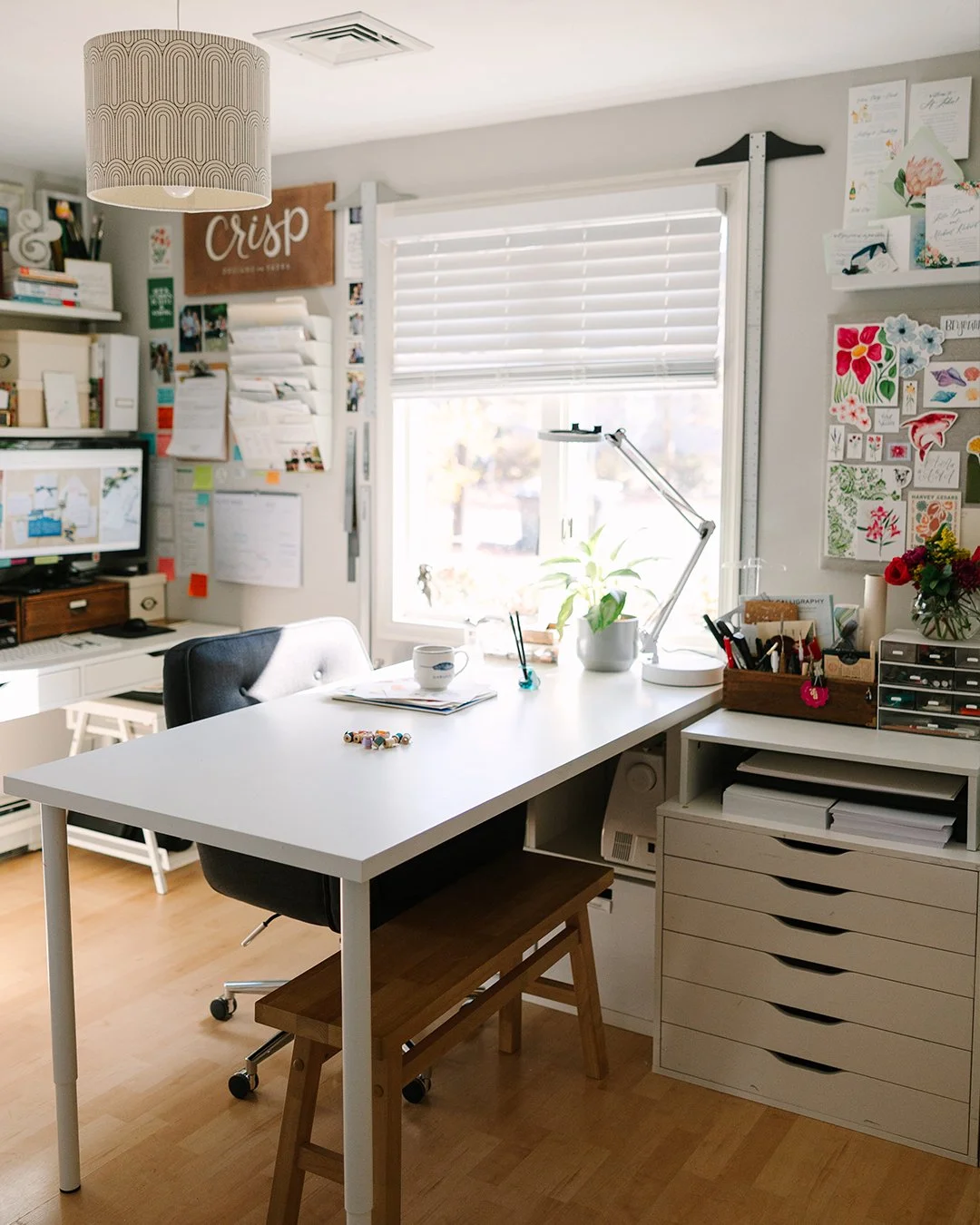 Officially on holiday break! 🎄 Thank you to all my incredible clients this year and @amandabonneauphotography for updated pictures!
.
Back in the studio after the New Year with lots of creative energy.
.
.
.
#studio #watercolor #weddingstationery #c