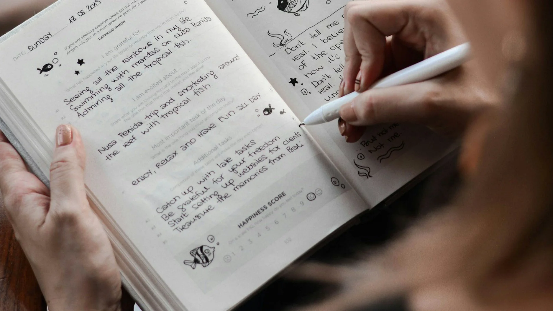 Ultimate Guide to Script Supervisors