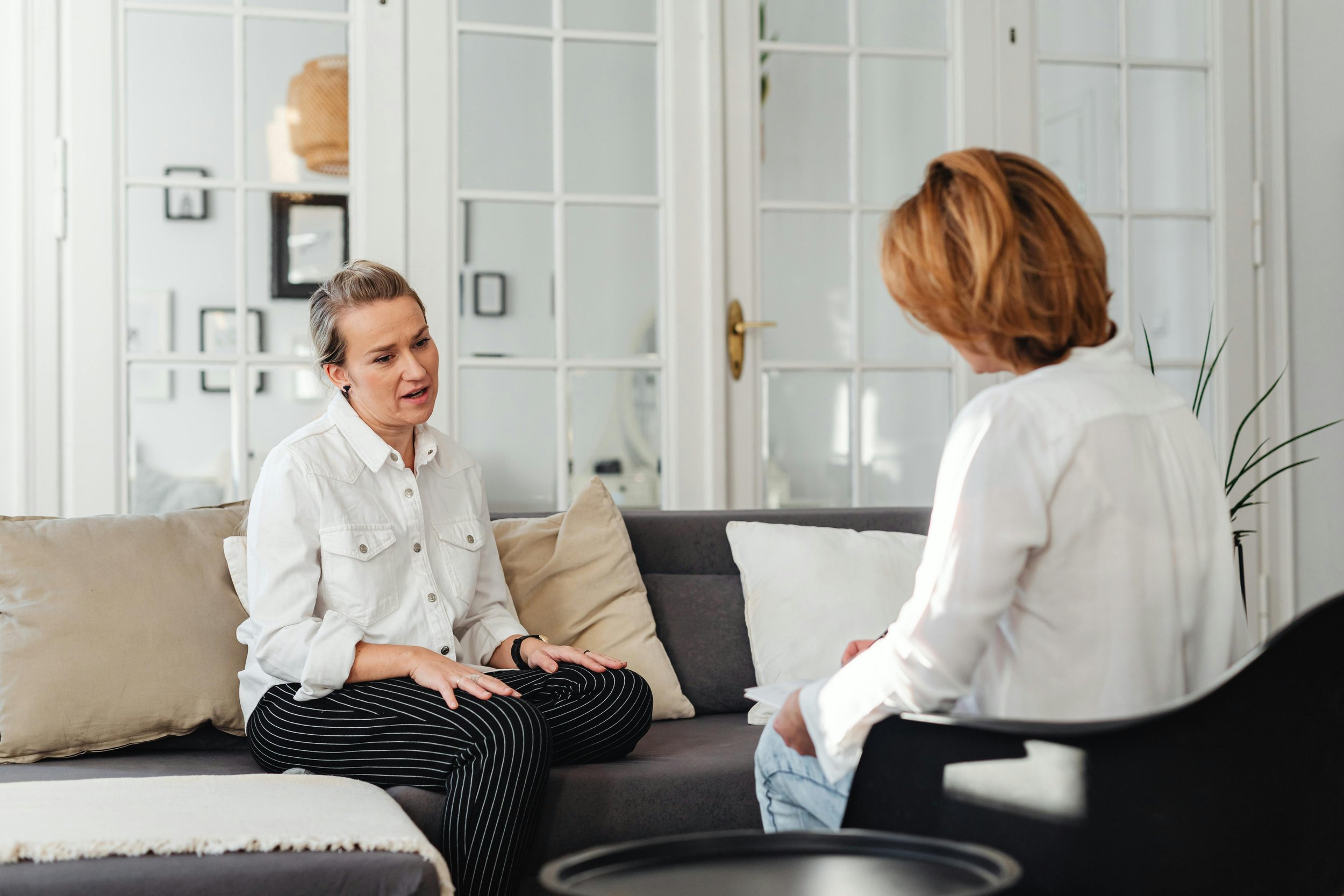 Why Women-Only Sober Living Homes Produce Better Outcomes in Orlando