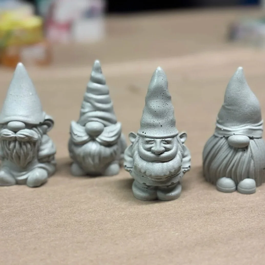 GNOME SET OF 4