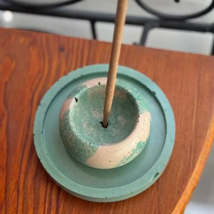 ROUND INCENSE SET